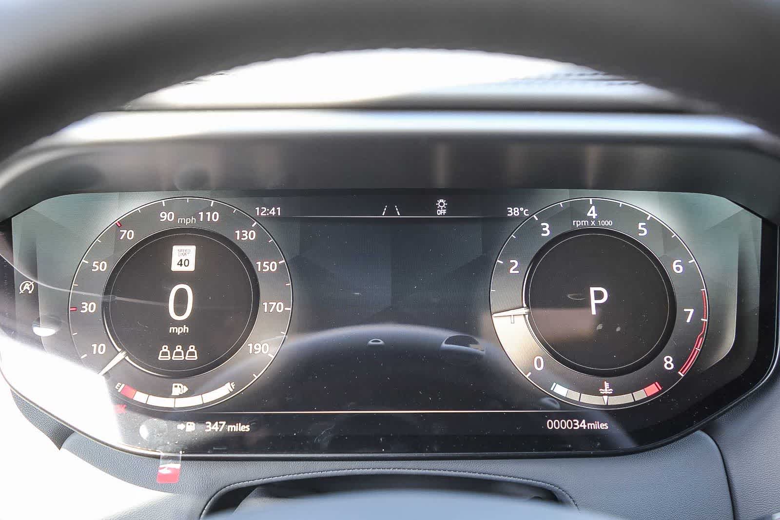 Thumbnail: 2025 Land Rover Range Rover Sport - 32