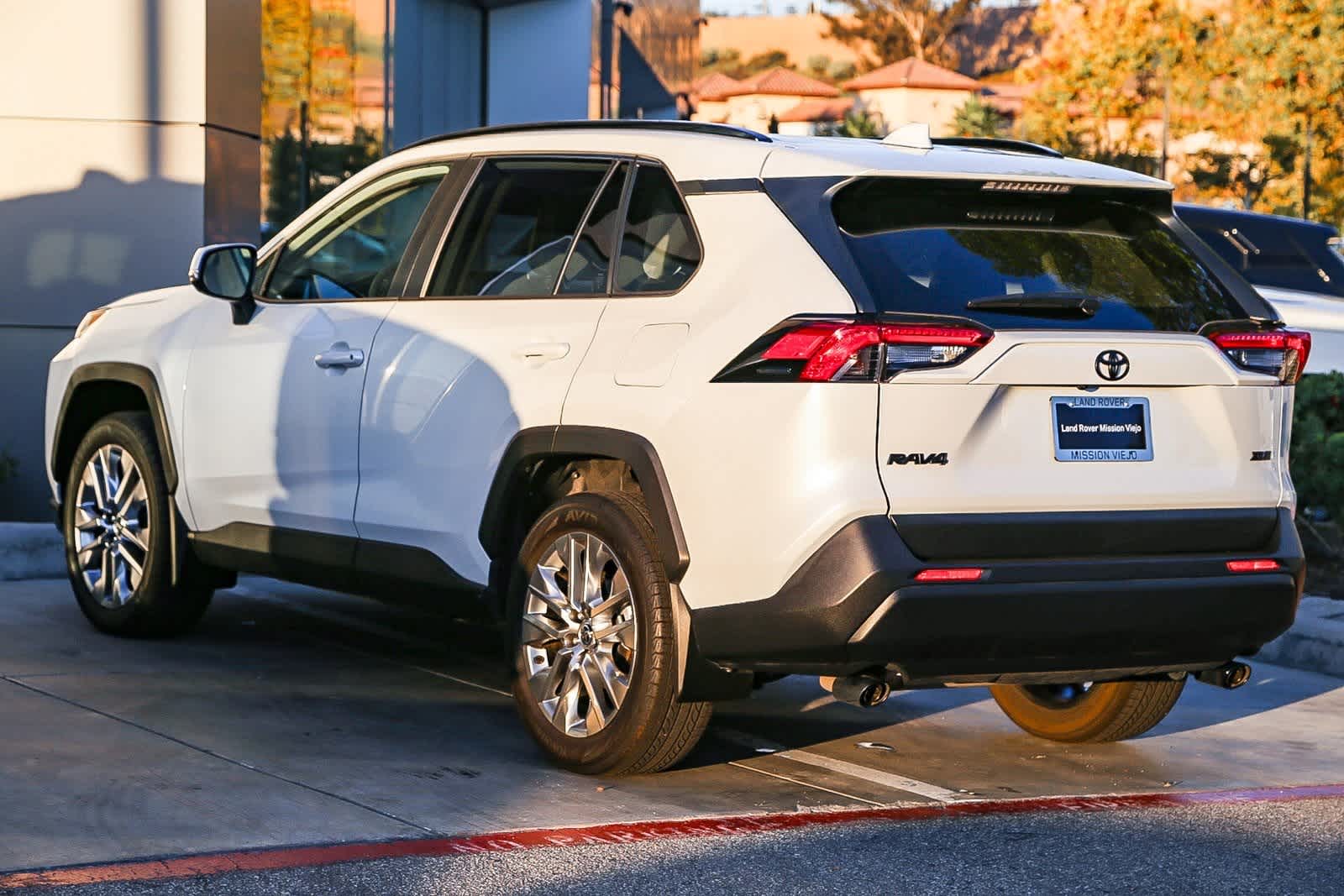 Thumbnail: 2023 Toyota RAV4 - 8