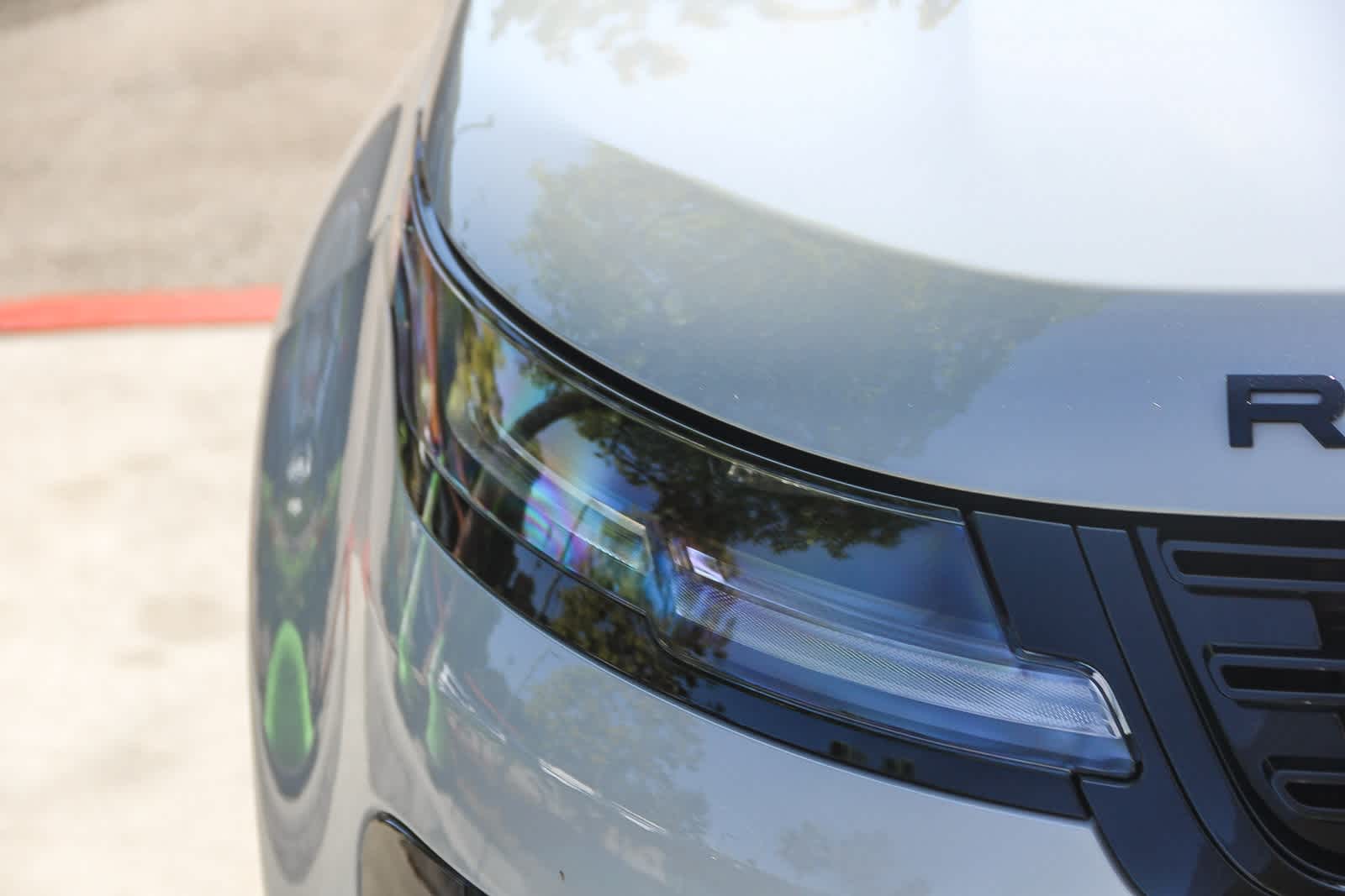 Thumbnail: 2026 Land Rover Range Rover Evoque - 10