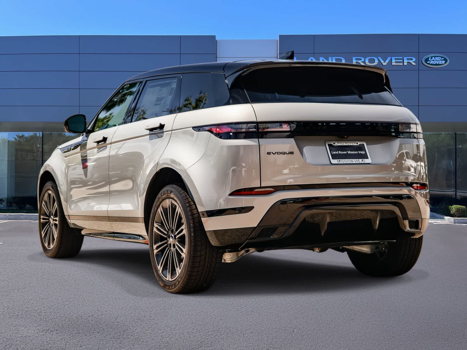 Thumbnail: 2026 Land Rover Range Rover Evoque - 6