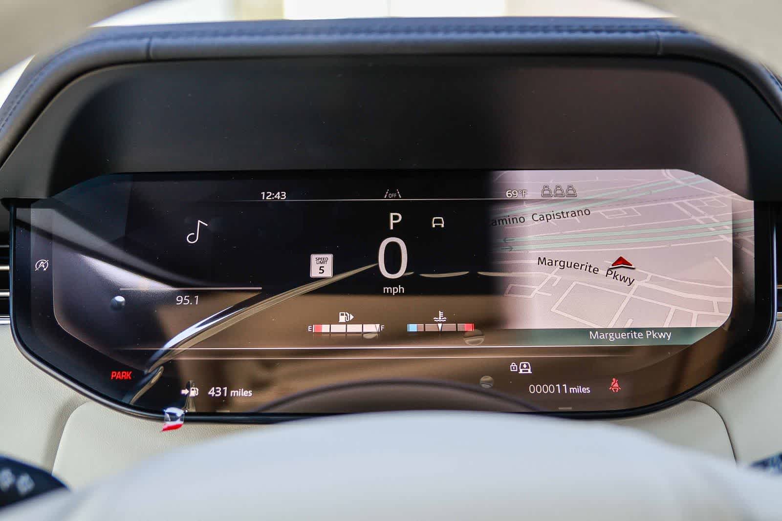 Thumbnail: 2026 Land Rover Range Rover - 25