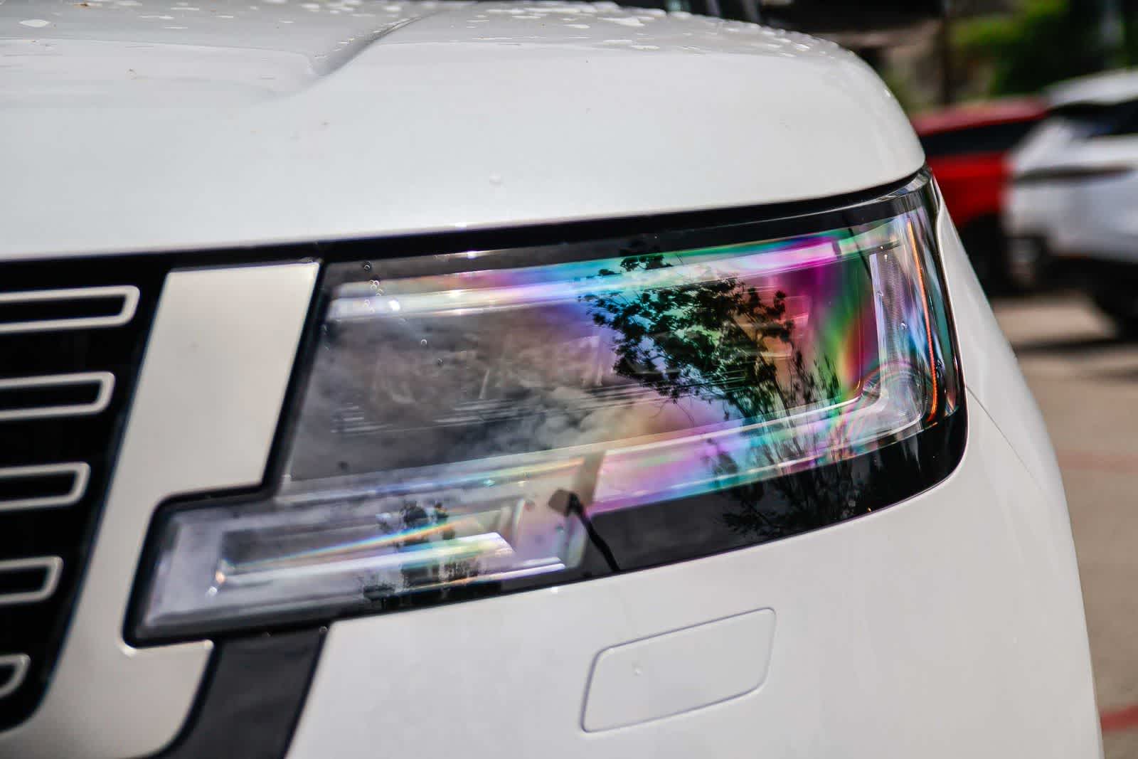 Thumbnail: 2026 Land Rover Range Rover - 10