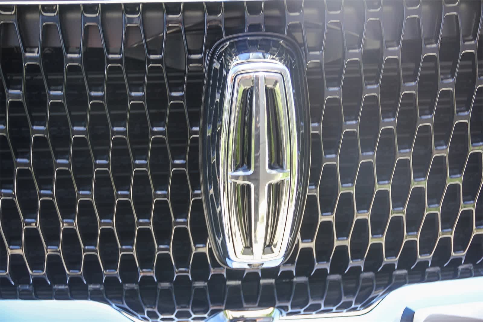 Thumbnail: 2023 Lincoln Navigator - 11