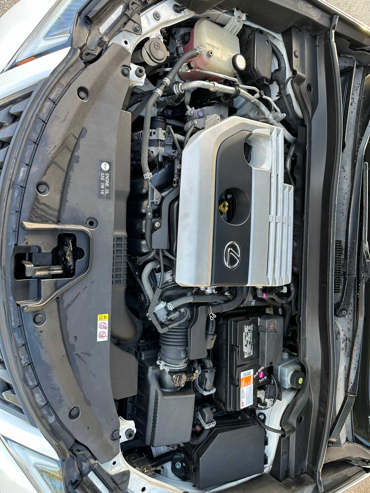 Thumbnail: 2019 Lexus UX - 19