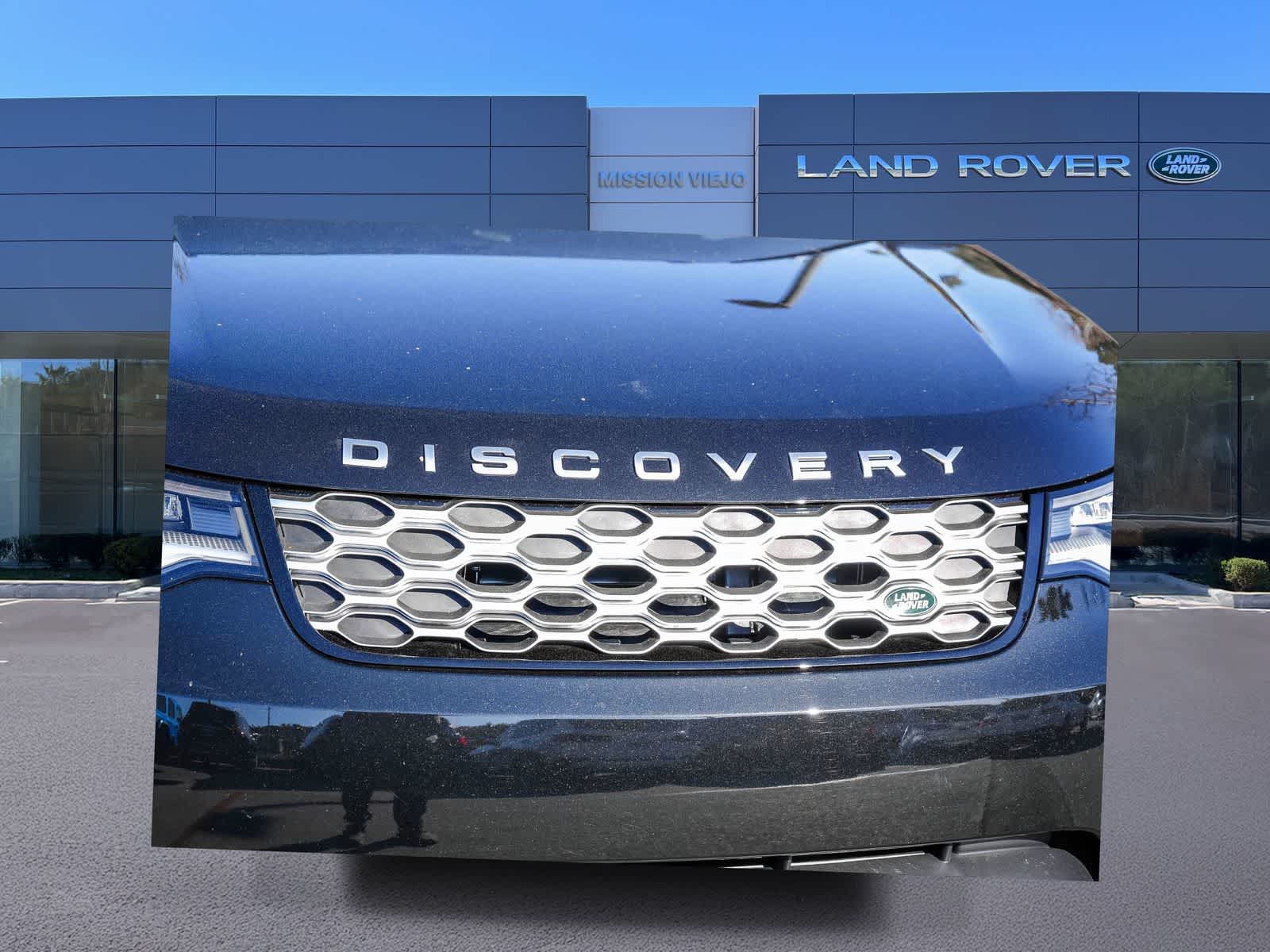Thumbnail: 2026 Land Rover Discovery - 5