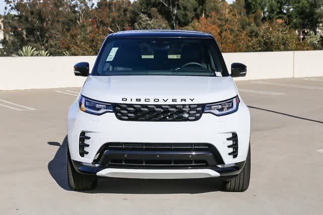 Thumbnail: 2025 Land Rover Discovery - 2