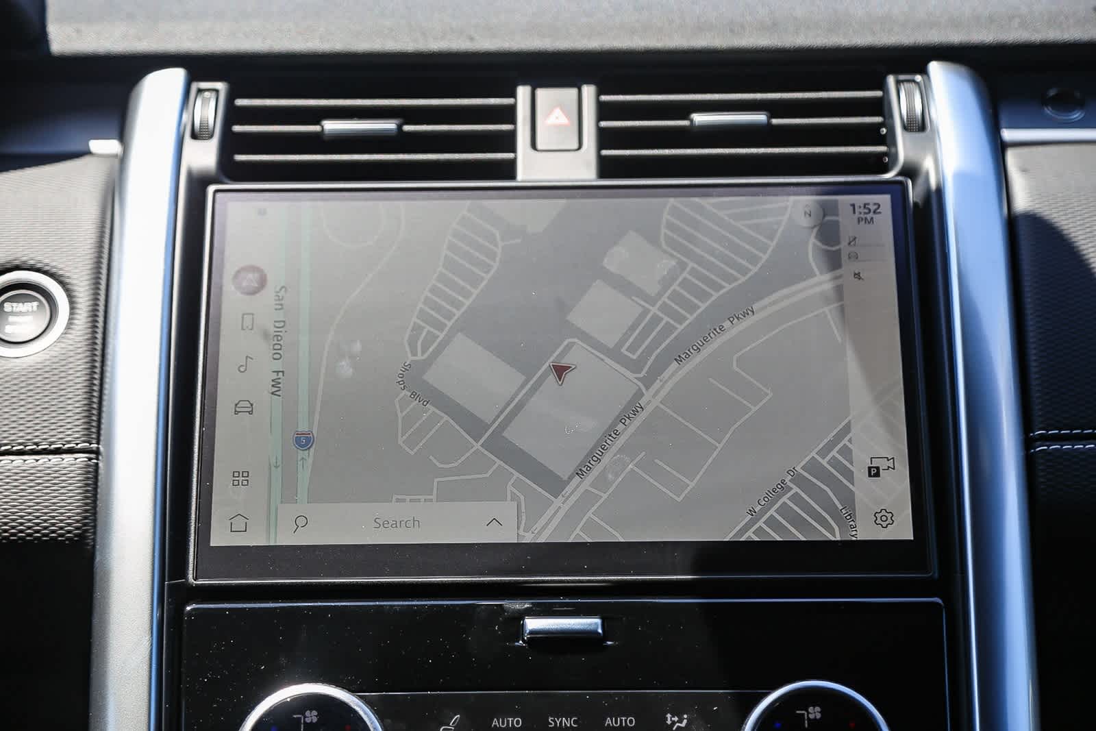 Thumbnail: 2025 Land Rover Discovery - 14