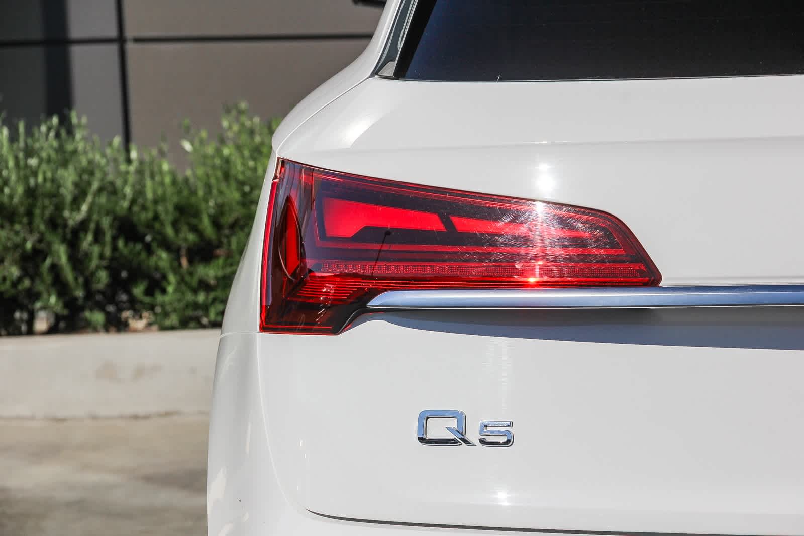 Thumbnail: 2021 Audi Q5 - 6