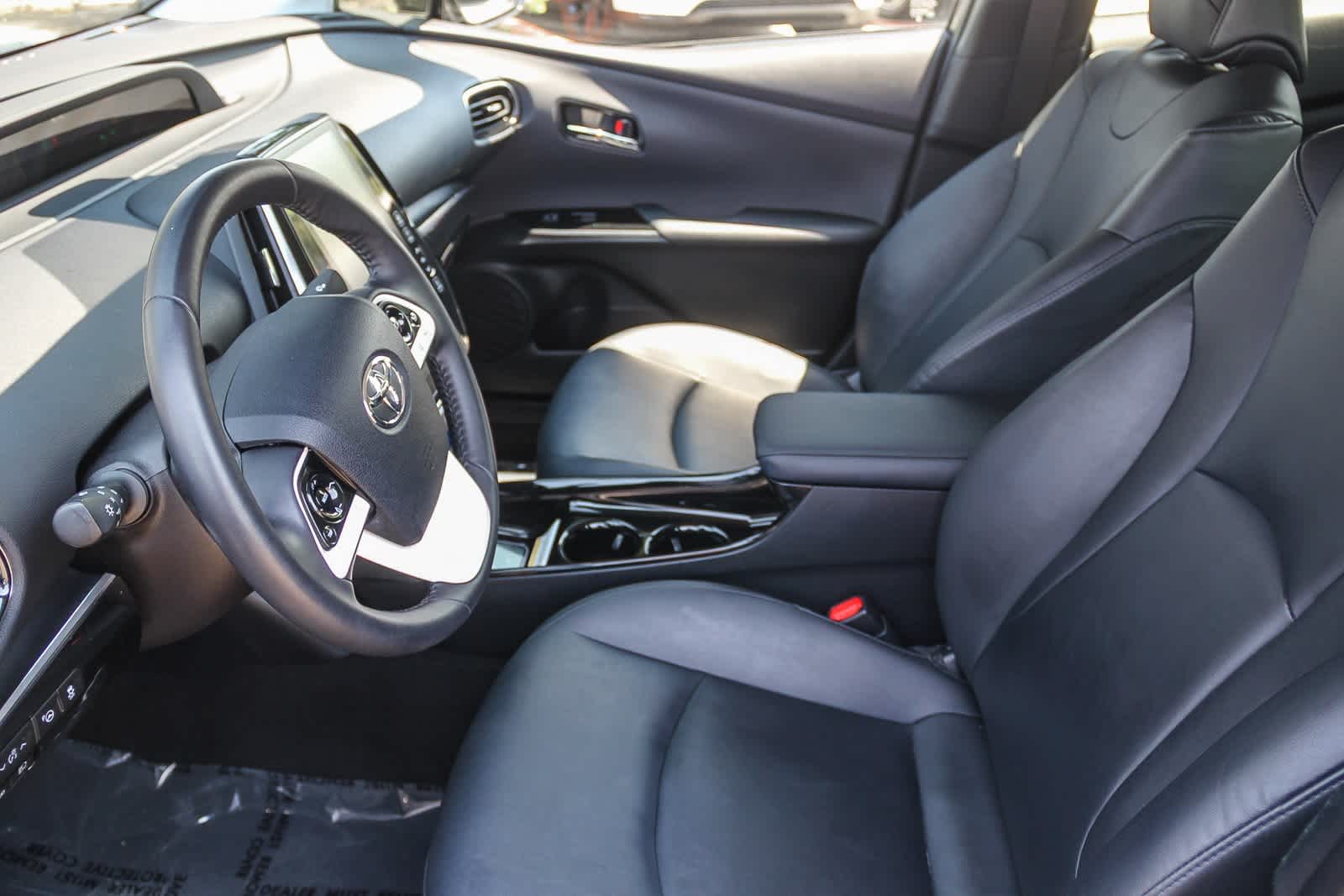 Thumbnail: 2019 Toyota Prius Prime - 20