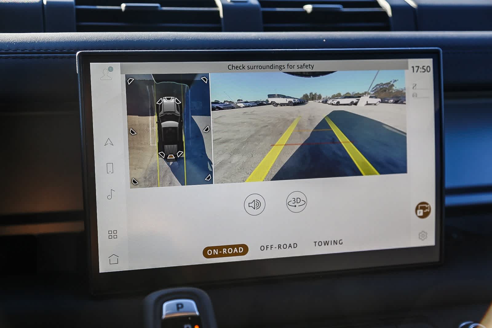 Thumbnail: 2025 Land Rover Defender - 23