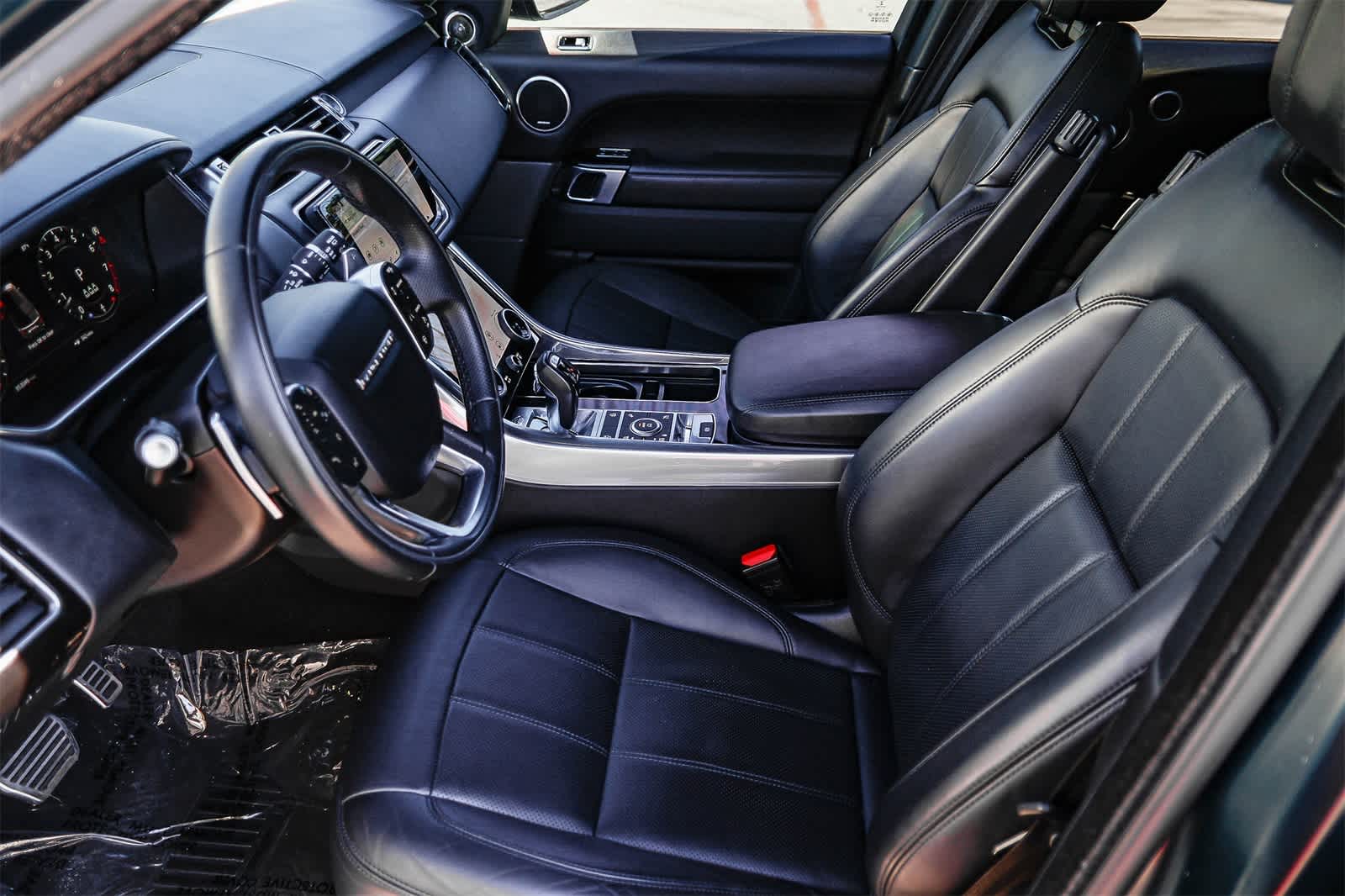 Thumbnail: 2020 Land Rover Range Rover Sport - 19