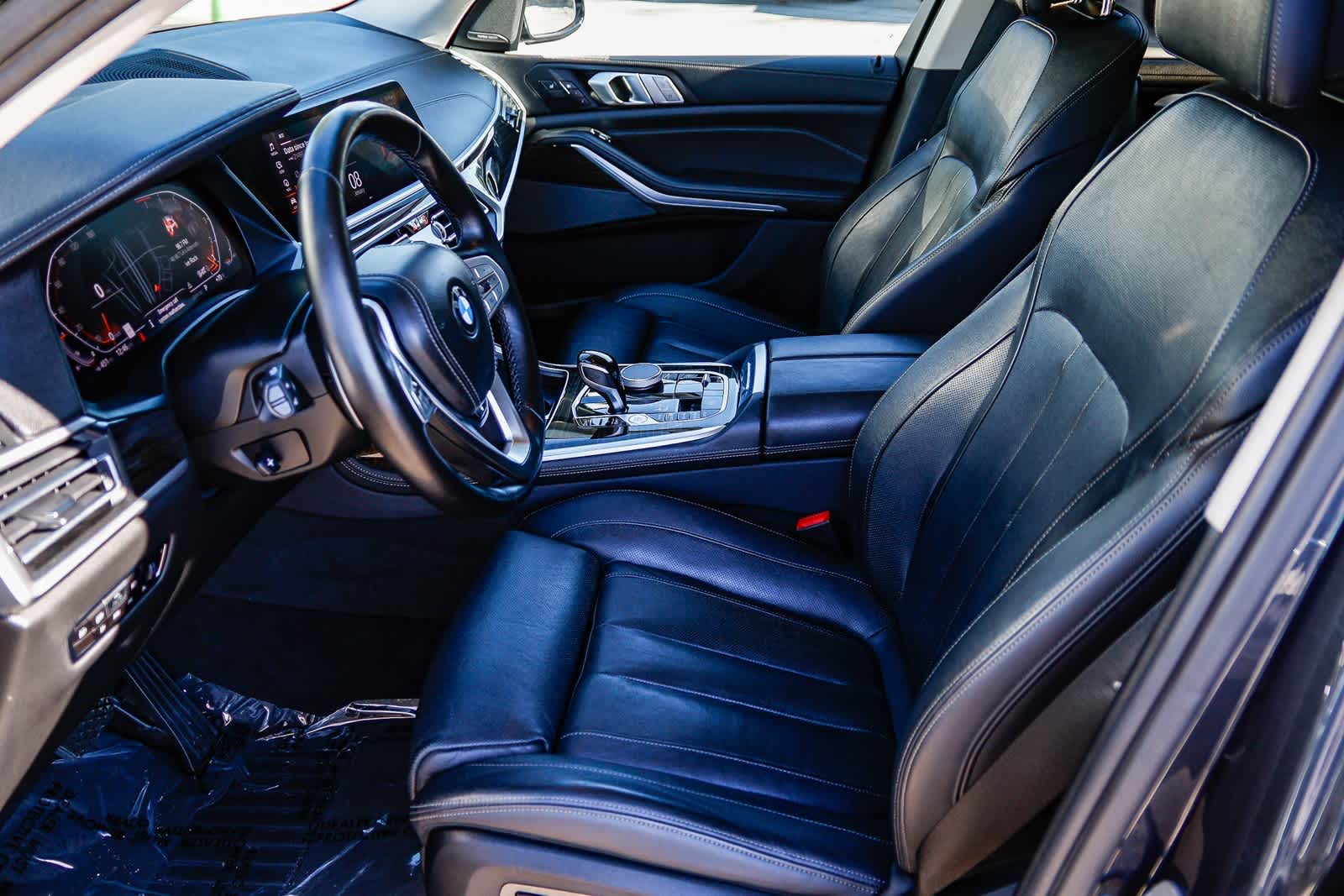 Thumbnail: 2019 BMW X7 - 19