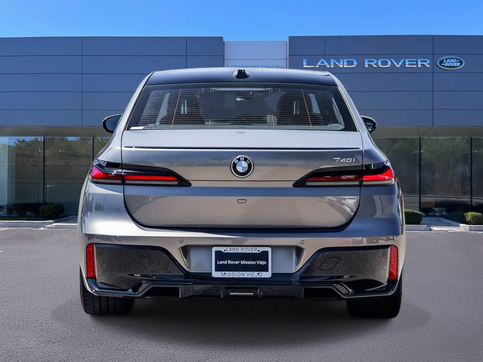 Thumbnail: 2024 BMW 7 Series - 5