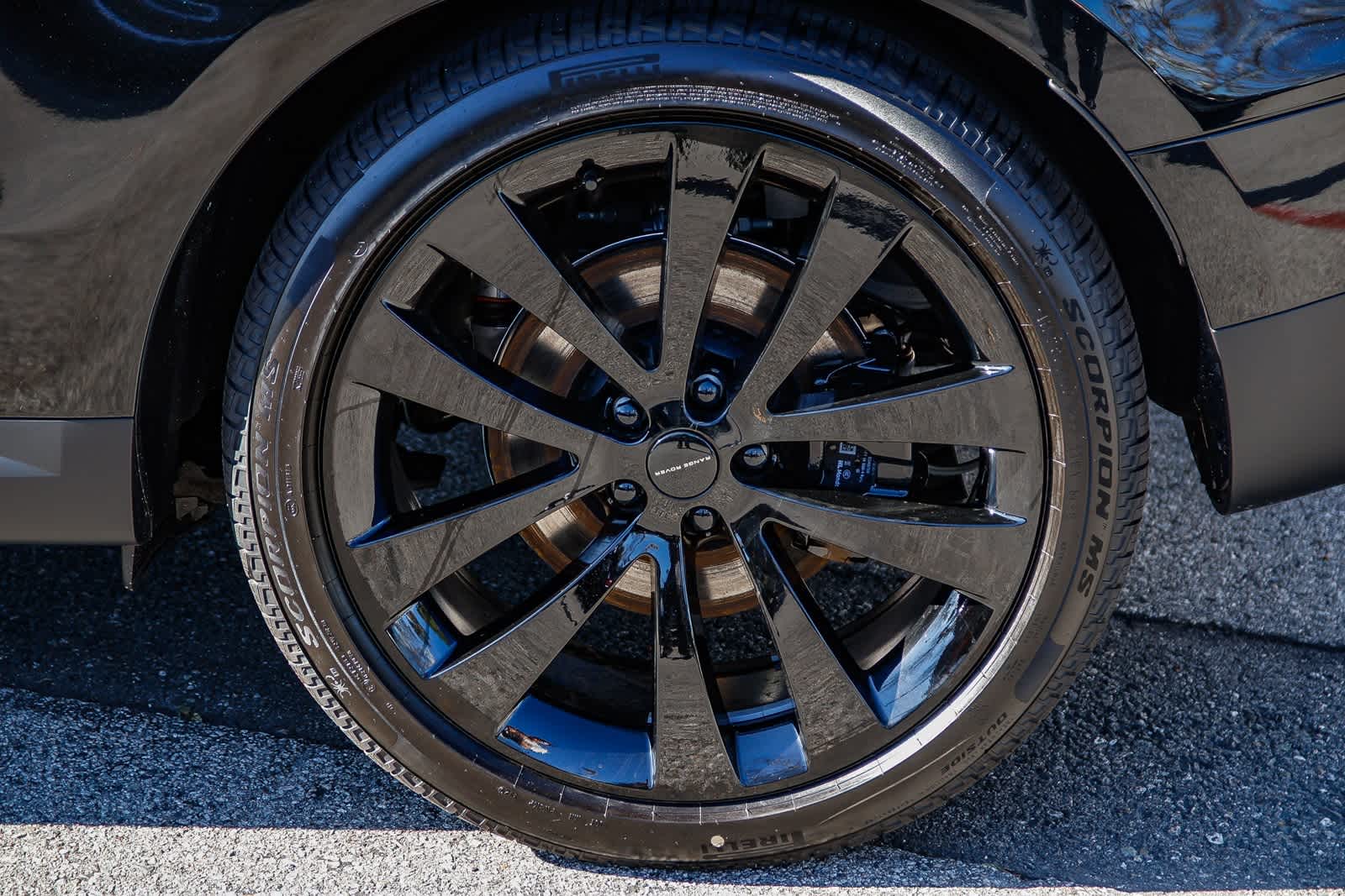 Thumbnail: 2026 Land Rover Range Rover Sport - 8