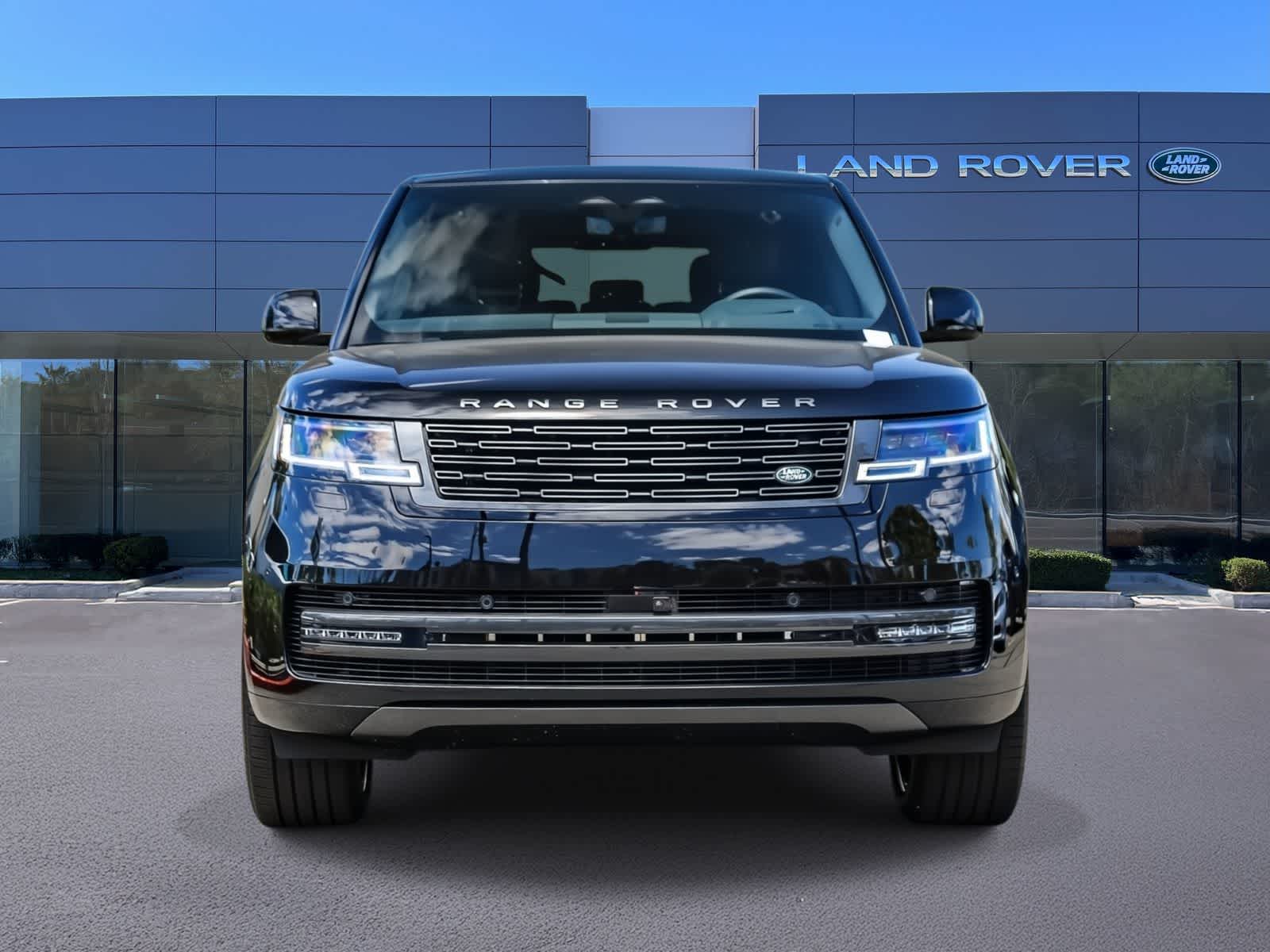 Thumbnail: 2026 Land Rover Range Rover - 2