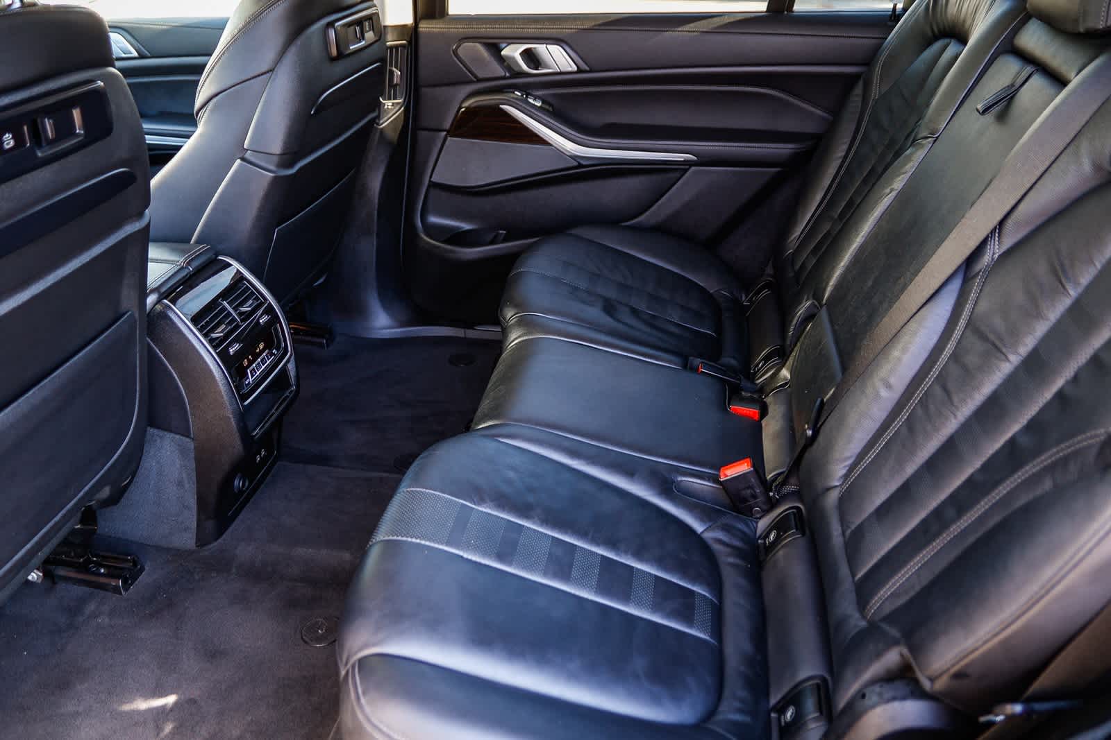 Thumbnail: 2019 BMW X7 - 18