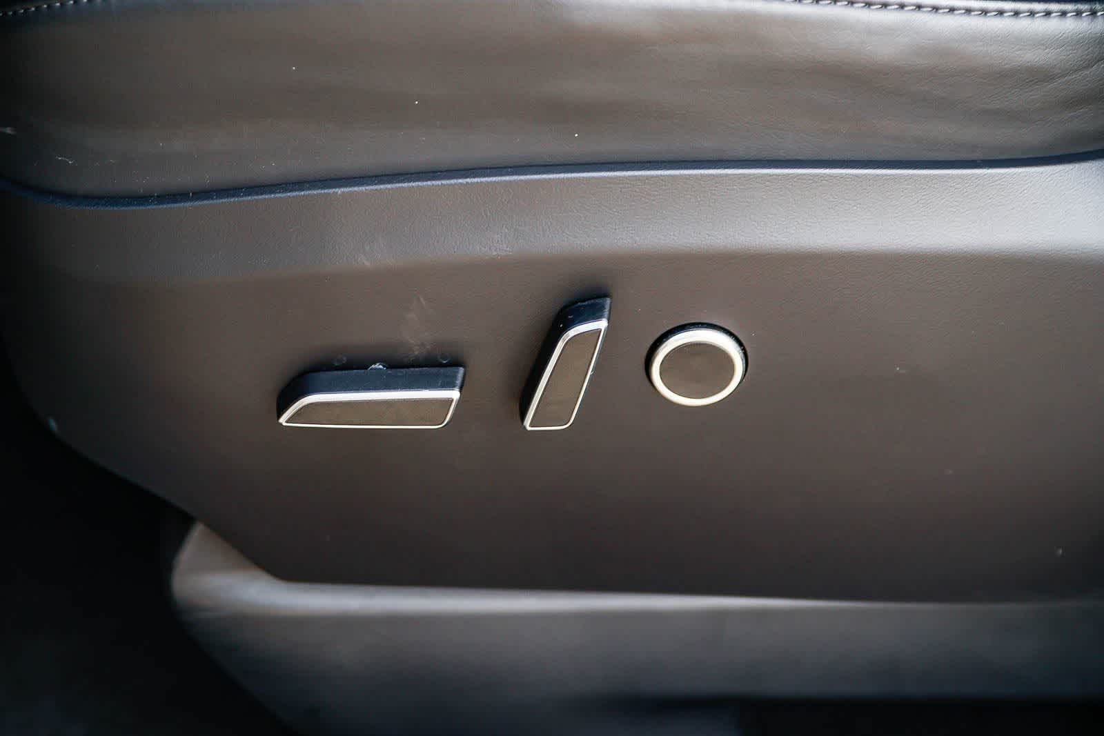 Thumbnail: 2024 Tesla Model X - 21