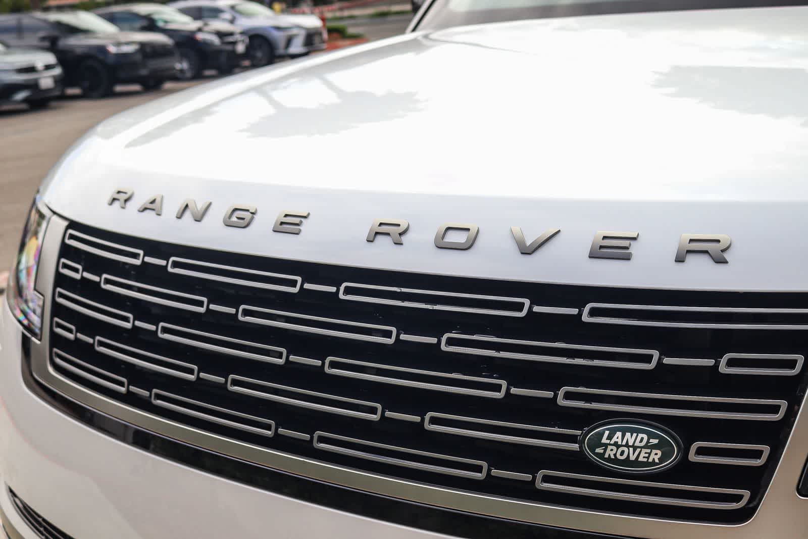 Thumbnail: 2026 Land Rover Range Rover - 11