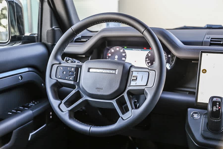Thumbnail: 2026 Land Rover Defender - 15
