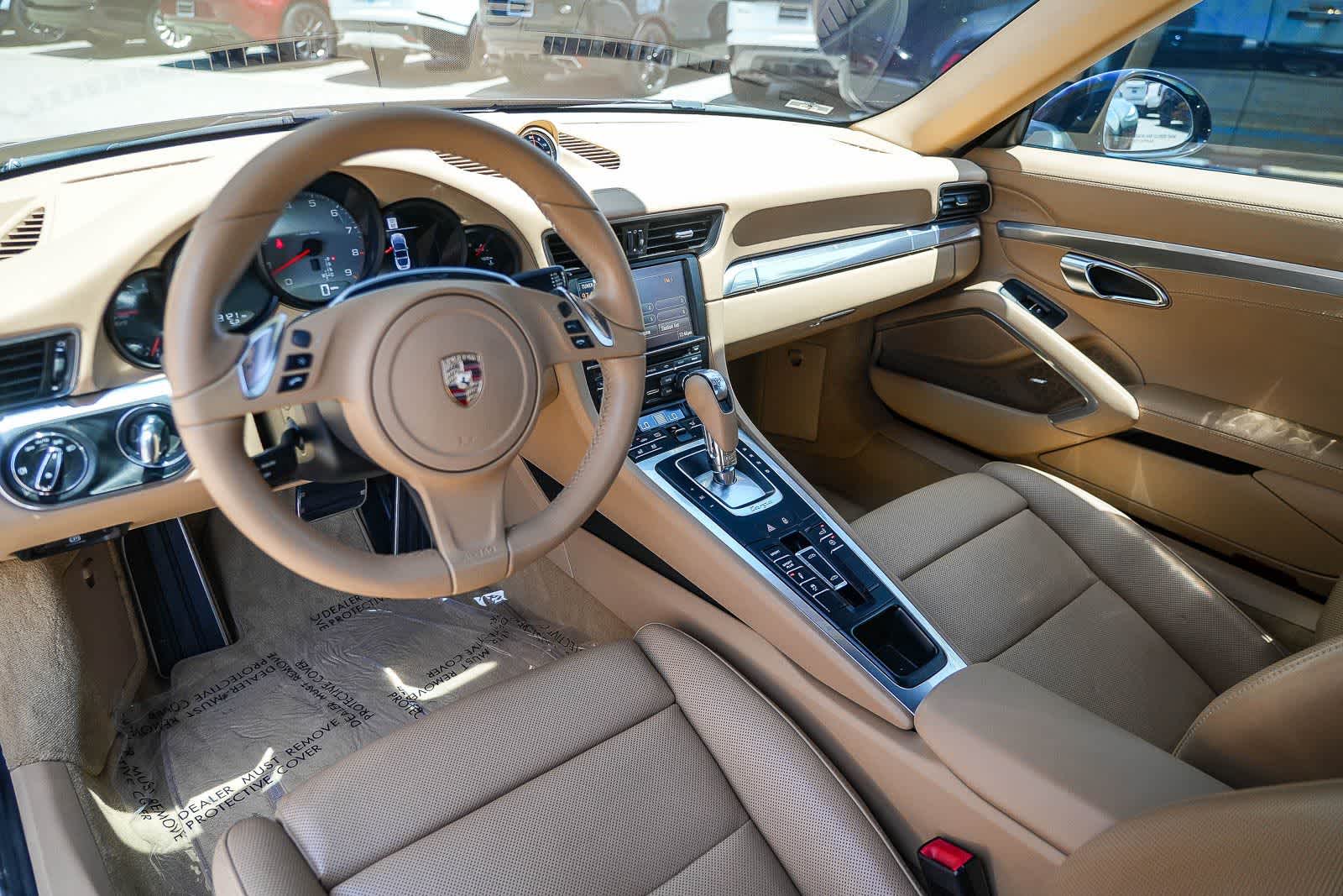 Thumbnail: 2015 Porsche 911 - 11