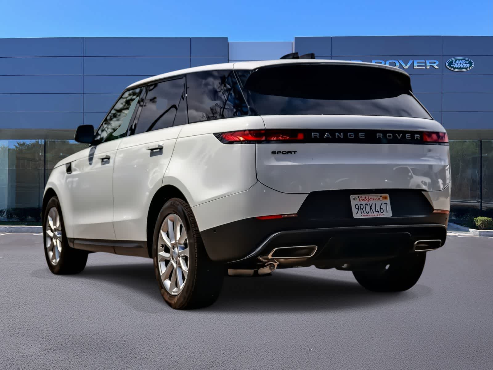 Thumbnail: 2025 Land Rover Range Rover Sport - 6