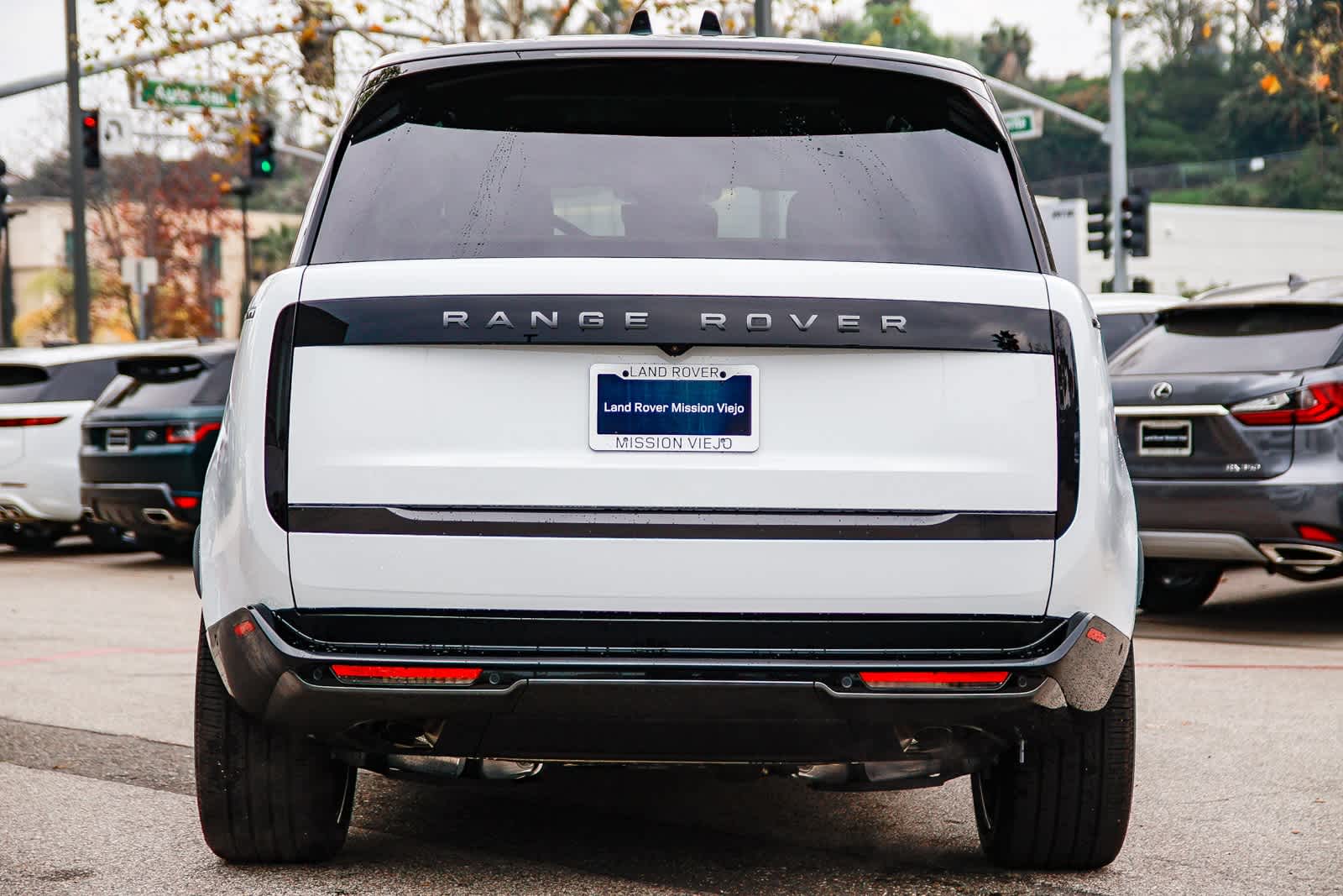 Thumbnail: 2026 Land Rover Range Rover - 5