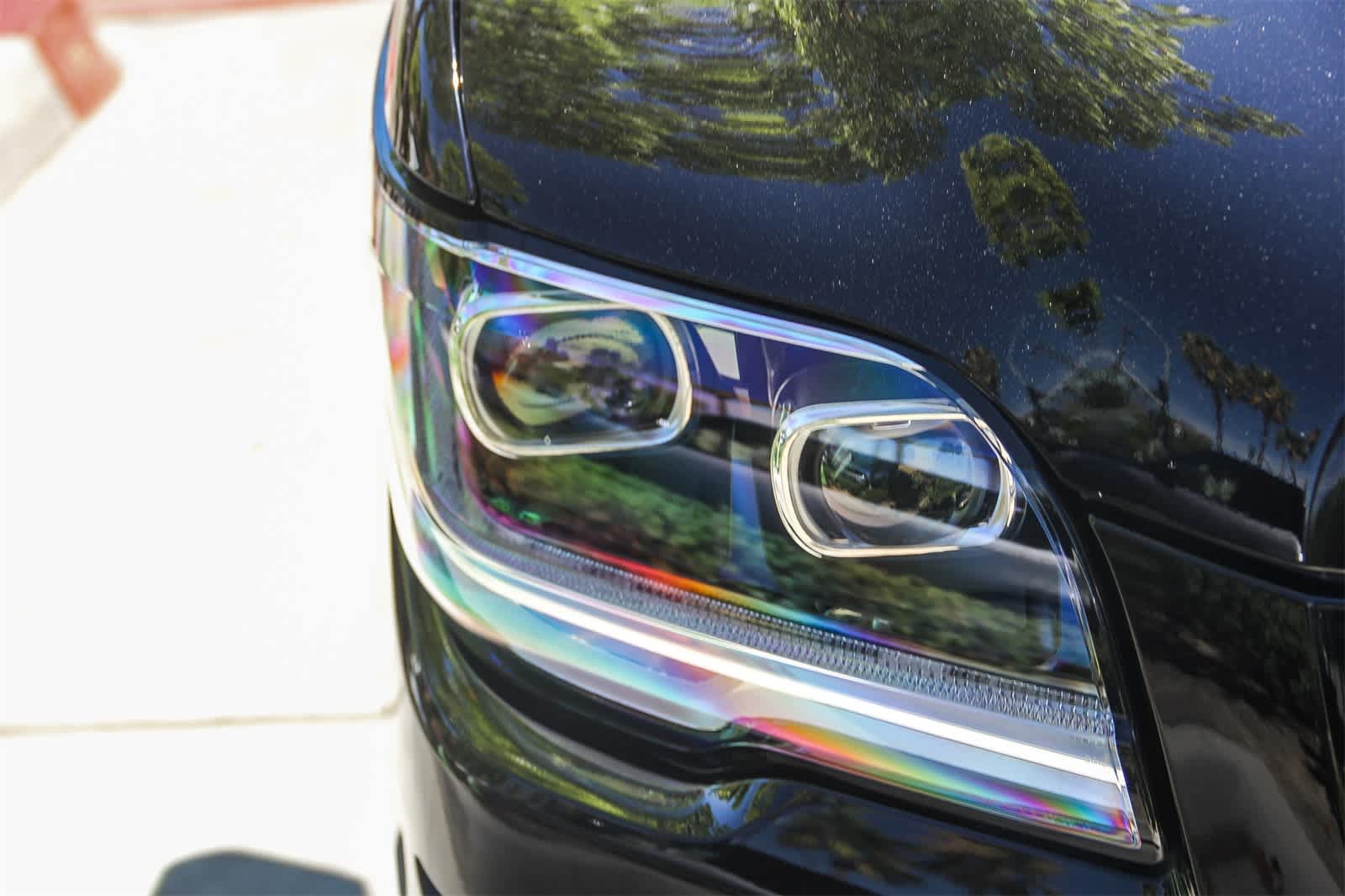 Thumbnail: 2023 Lincoln Navigator - 10