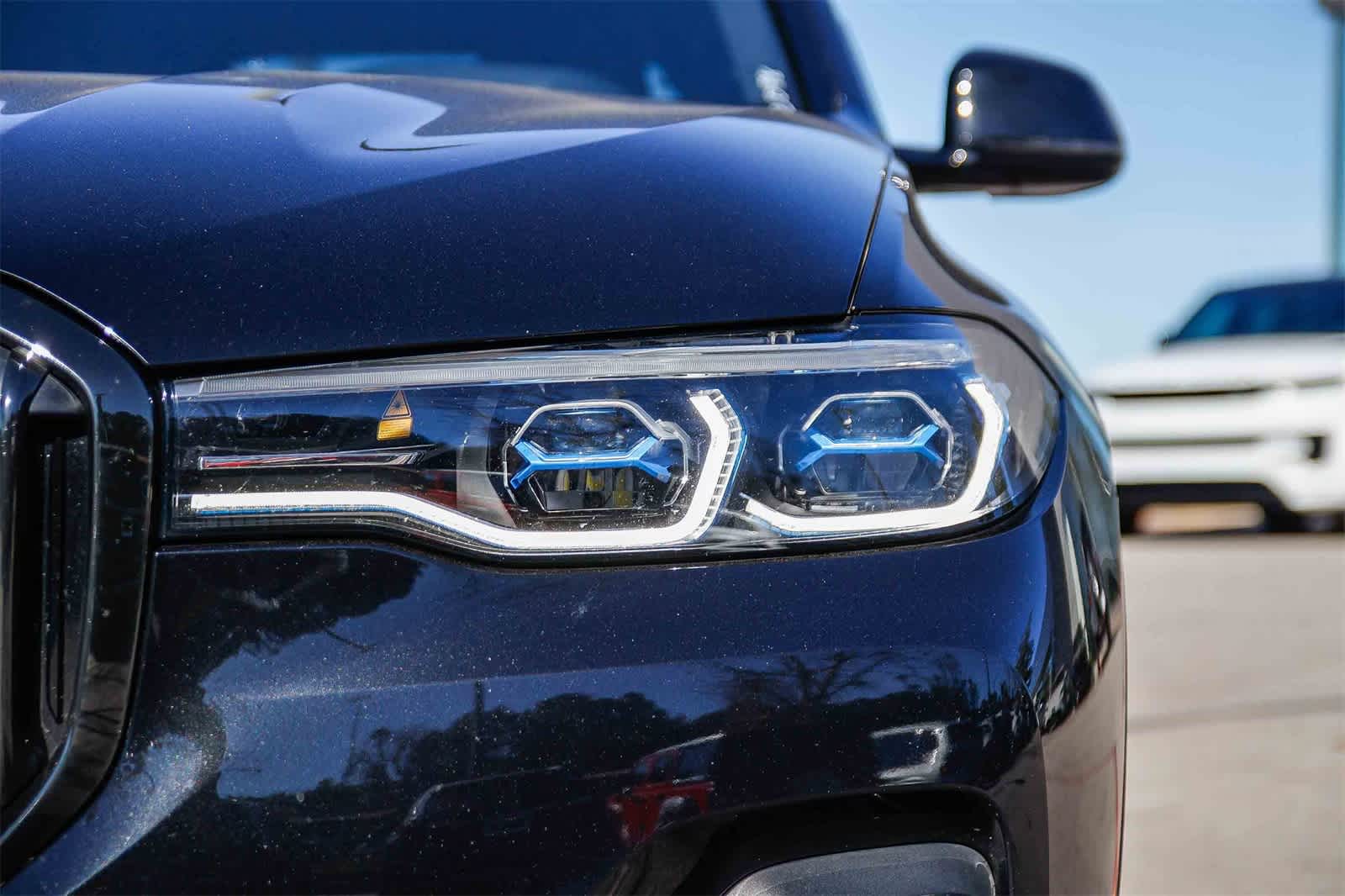 Thumbnail: 2022 BMW X7 - 9