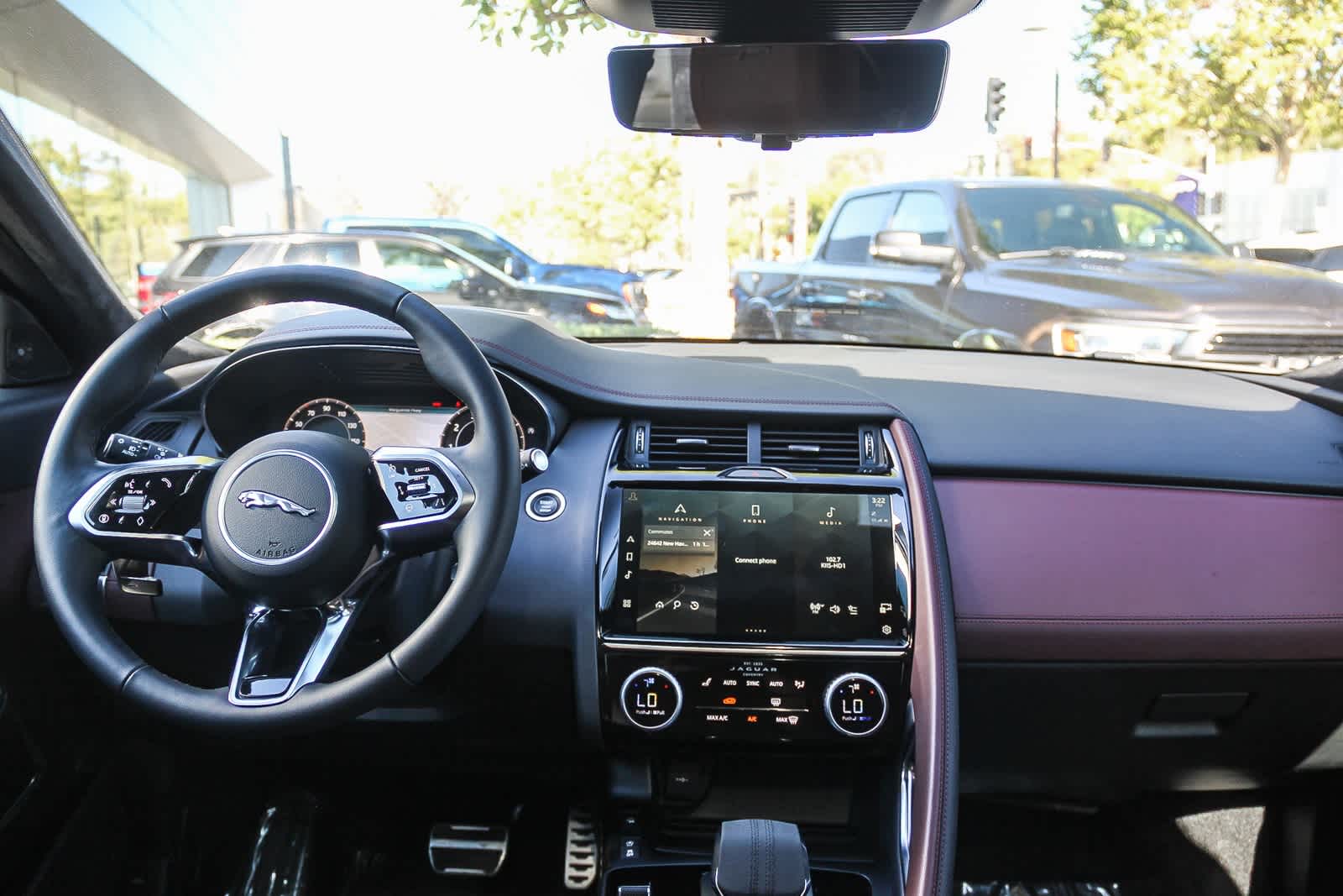 Thumbnail: 2024 Jaguar E-Pace - 11