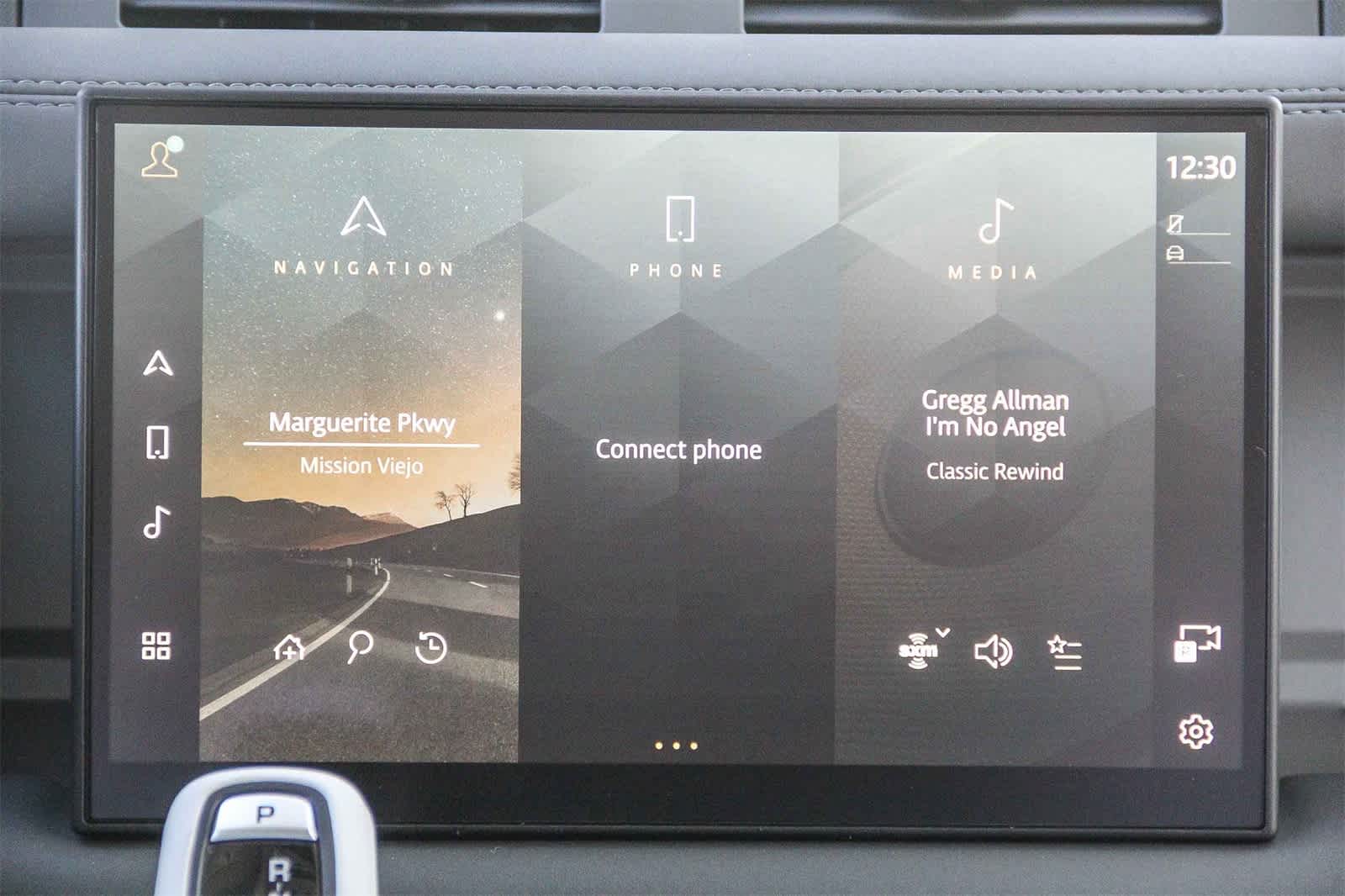 Thumbnail: 2025 Land Rover Defender - 14