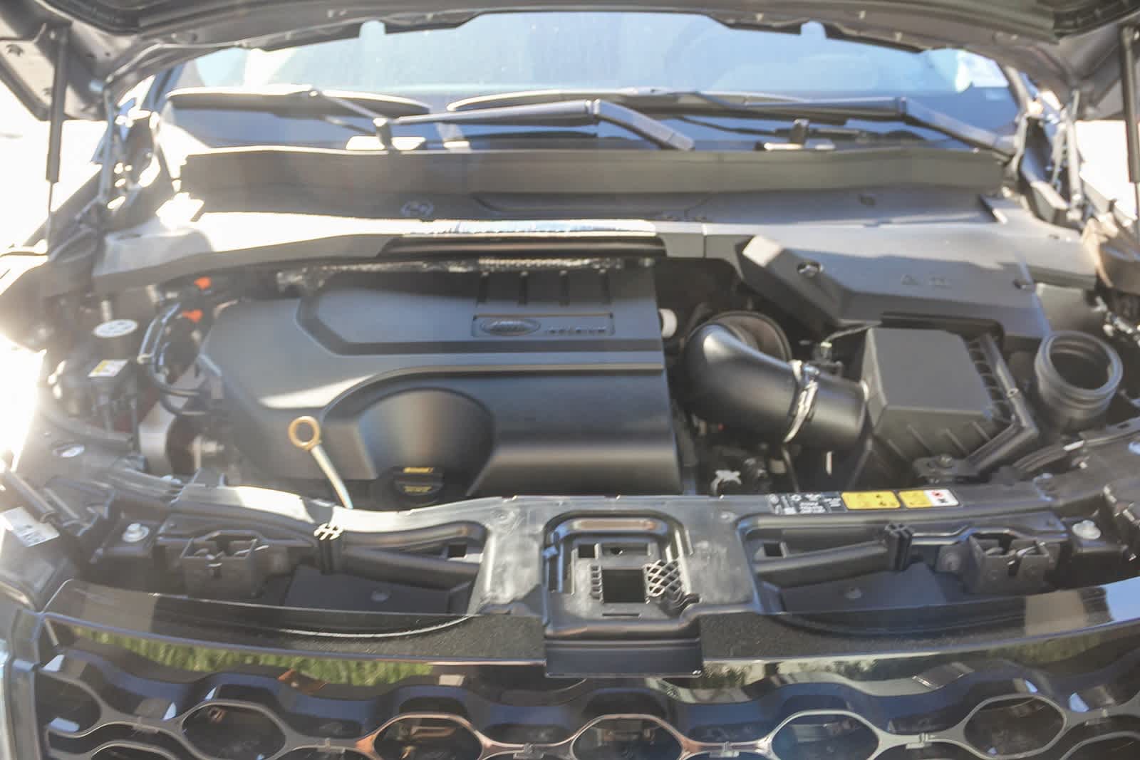 Thumbnail: 2025 Land Rover Discovery Sport - 26