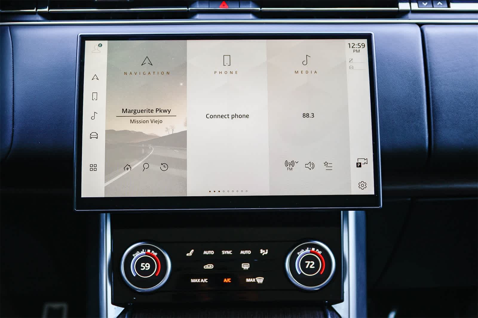 Thumbnail: 2023 Land Rover Range Rover - 13