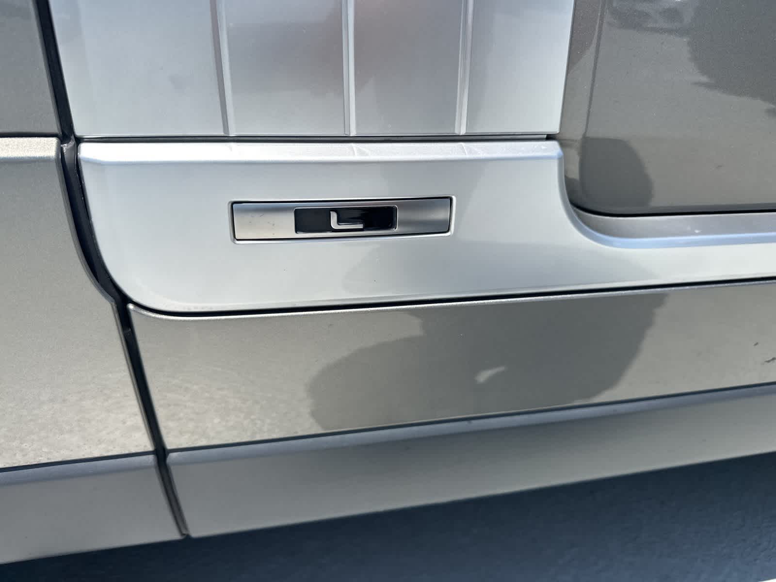 Thumbnail: 2022 Land Rover Range Rover - 18