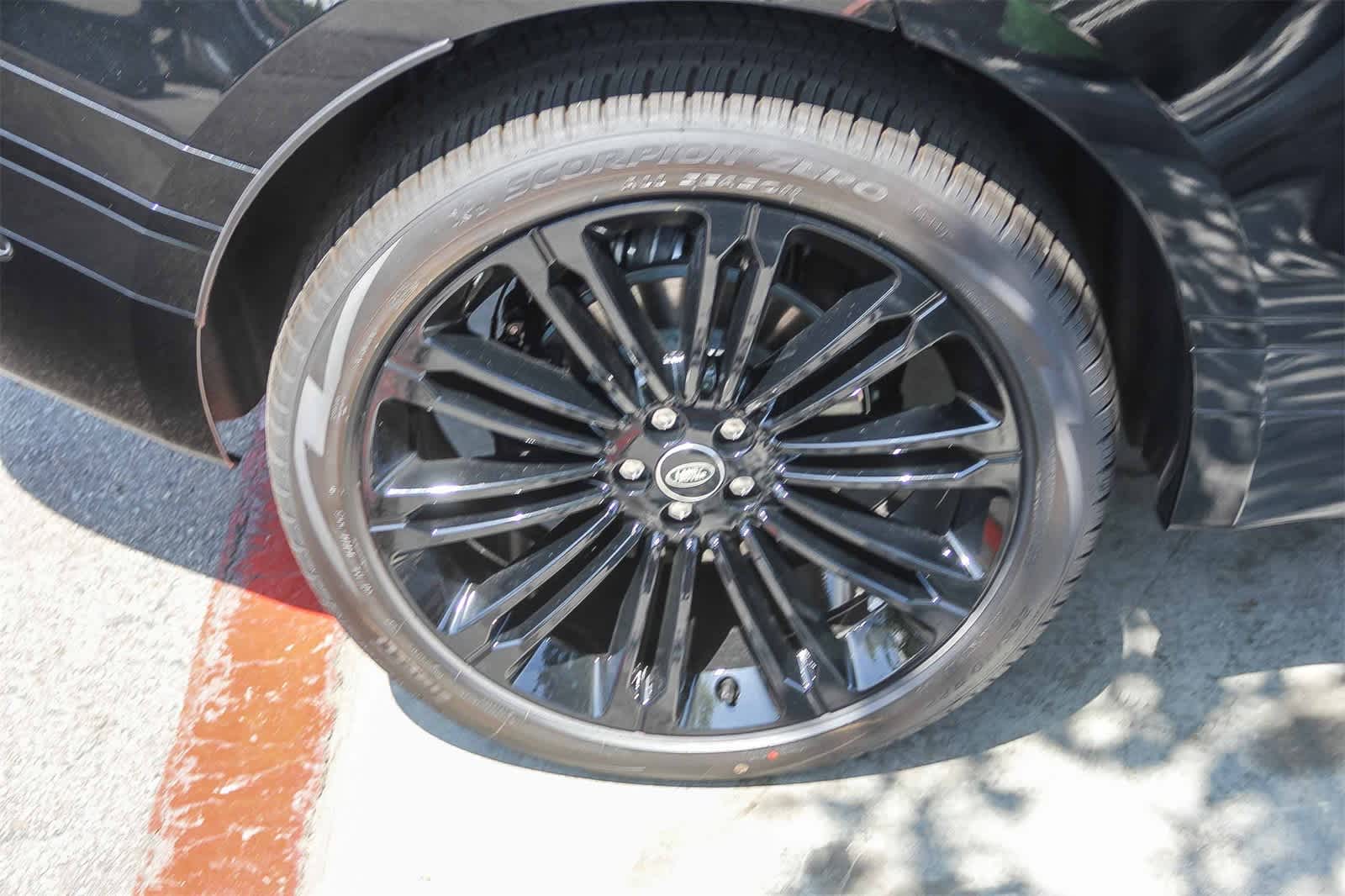 Thumbnail: 2026 Land Rover Range Rover Velar - 8