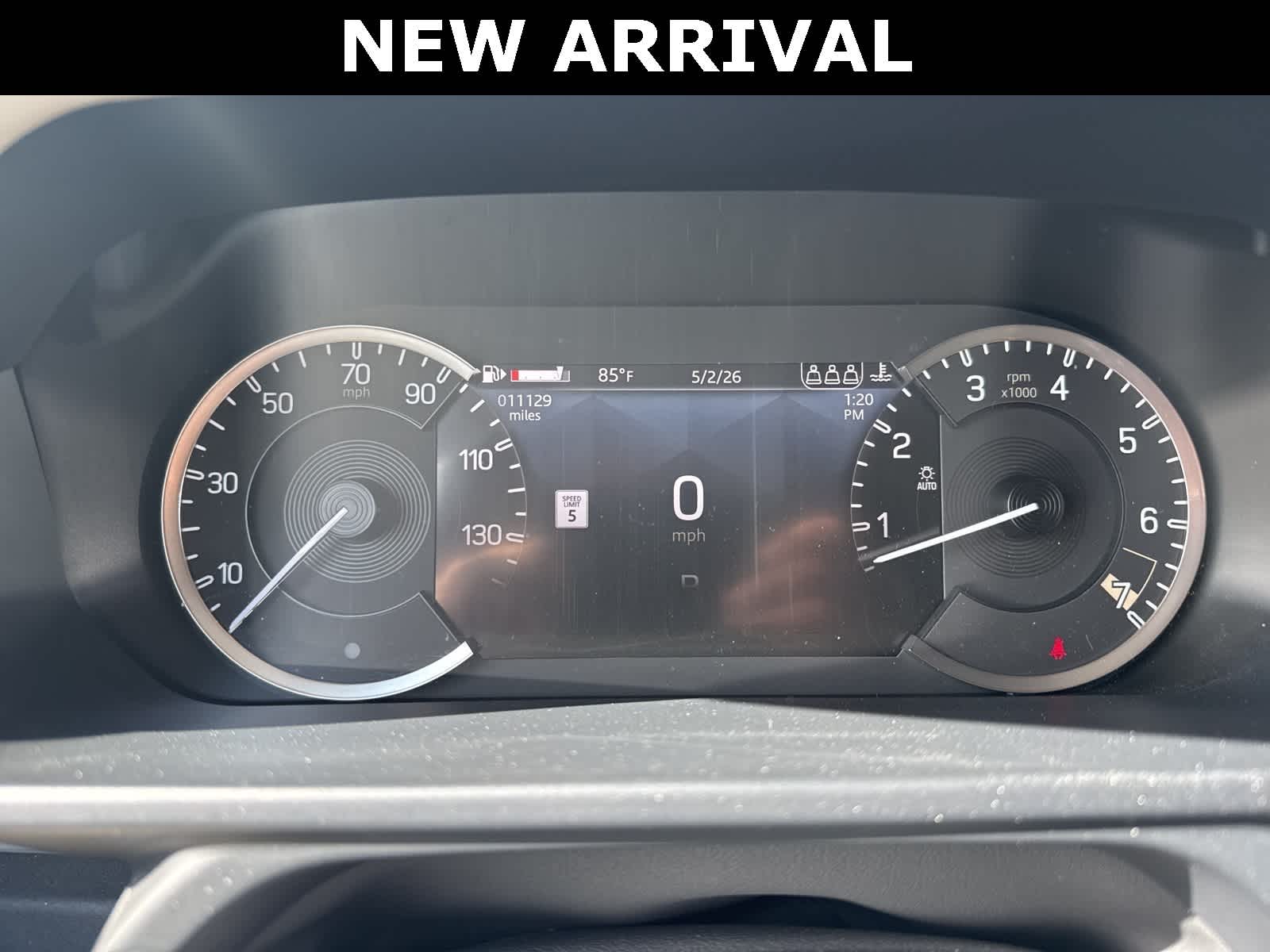 Thumbnail: 2023 Land Rover Defender - 7