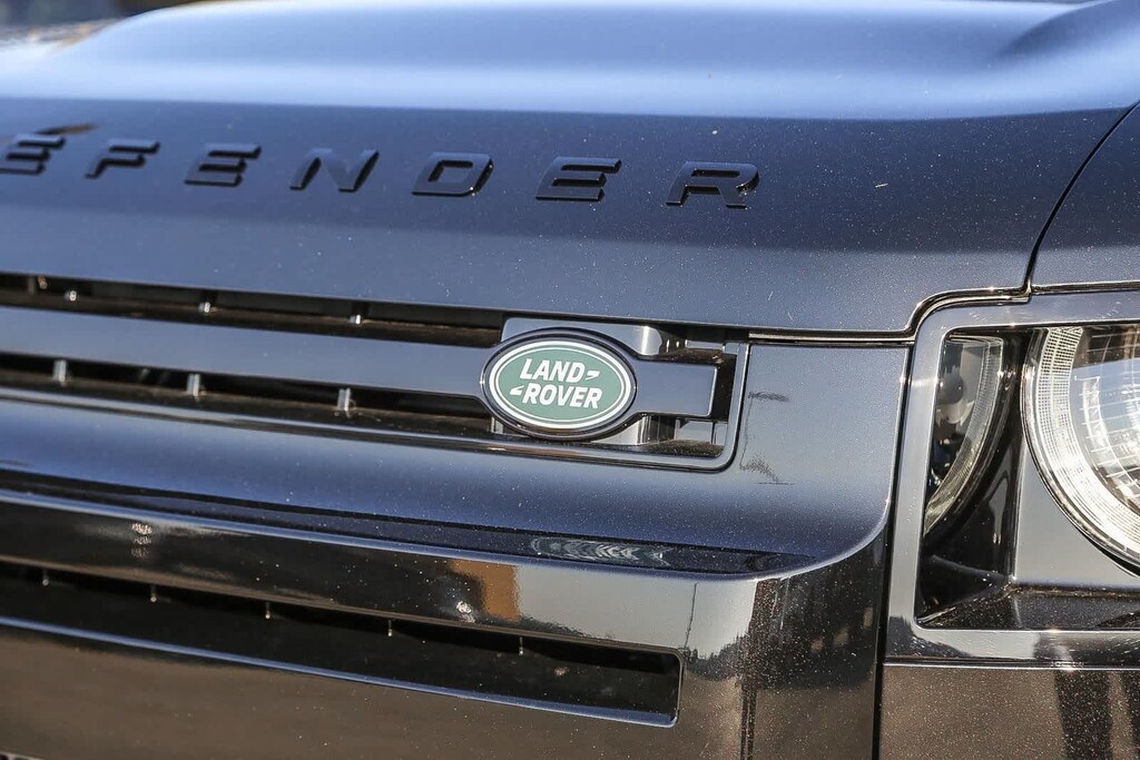 New 2025 Land Rover Defender V8 SUV