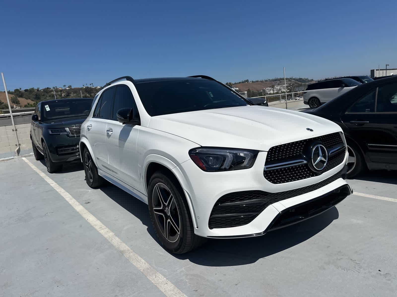 Thumbnail: 2022 Mercedes-Benz GLE - 3