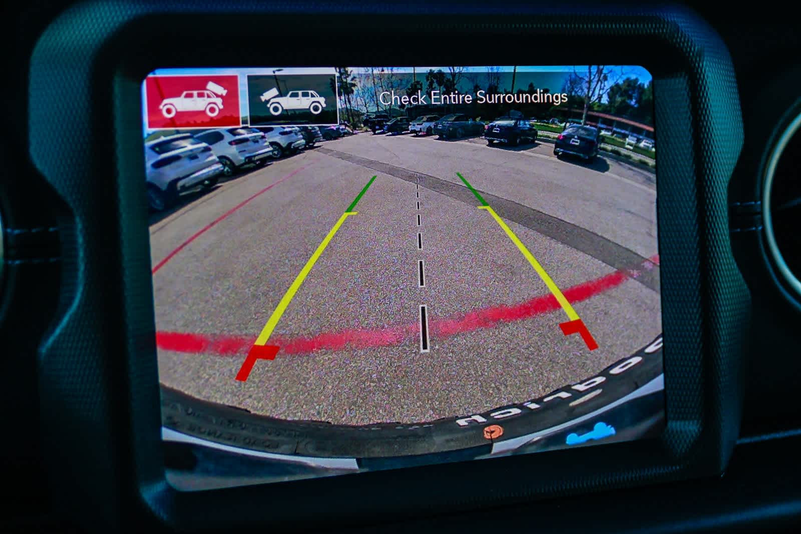 Thumbnail: 2022 Jeep Wrangler - 25