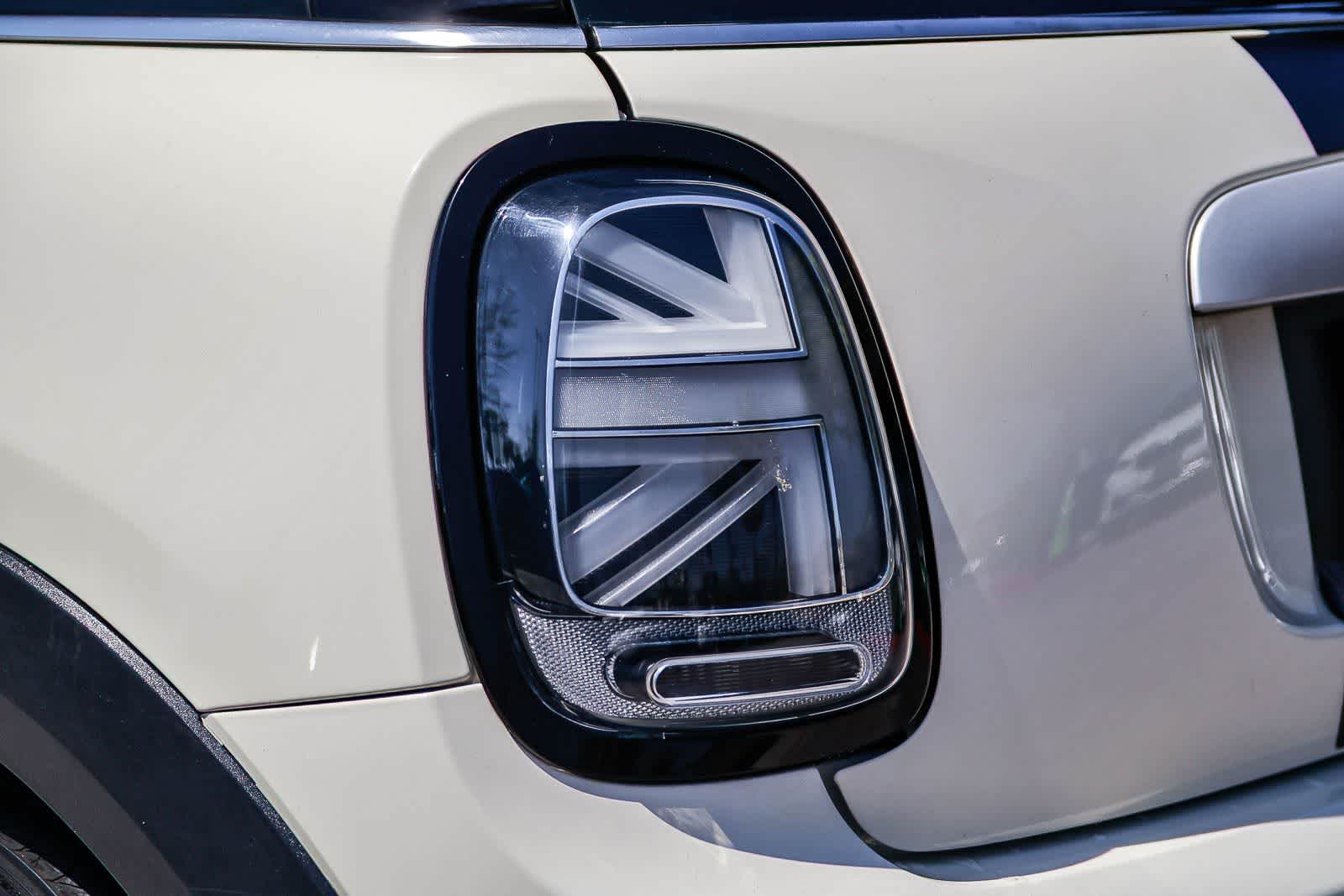 Thumbnail: 2014 MINI Cooper Hardtop - 7