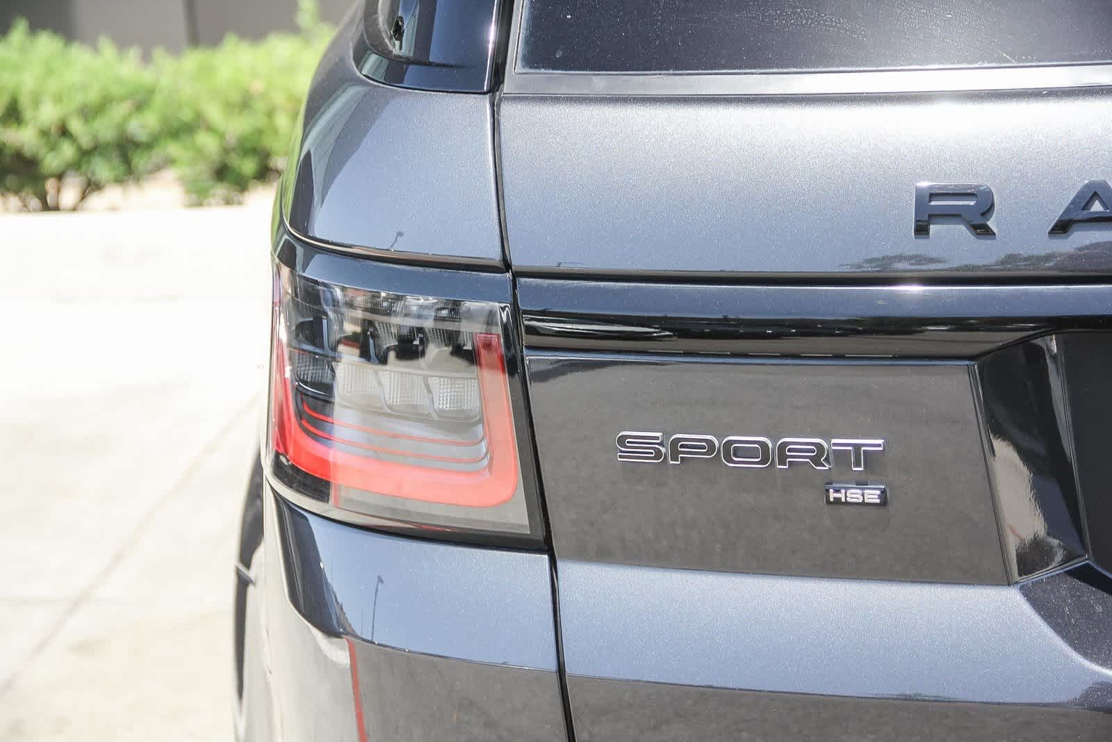 Thumbnail: 2022 Land Rover Range Rover Sport - 7