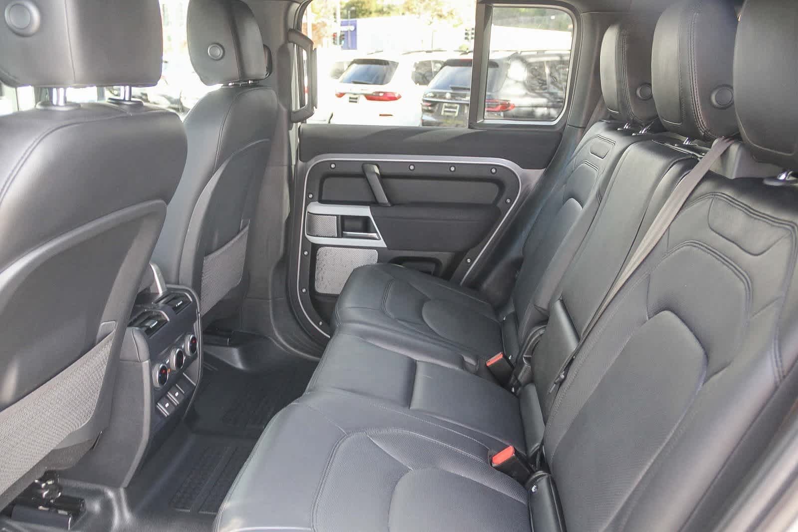 Thumbnail: 2023 Land Rover Defender - 17