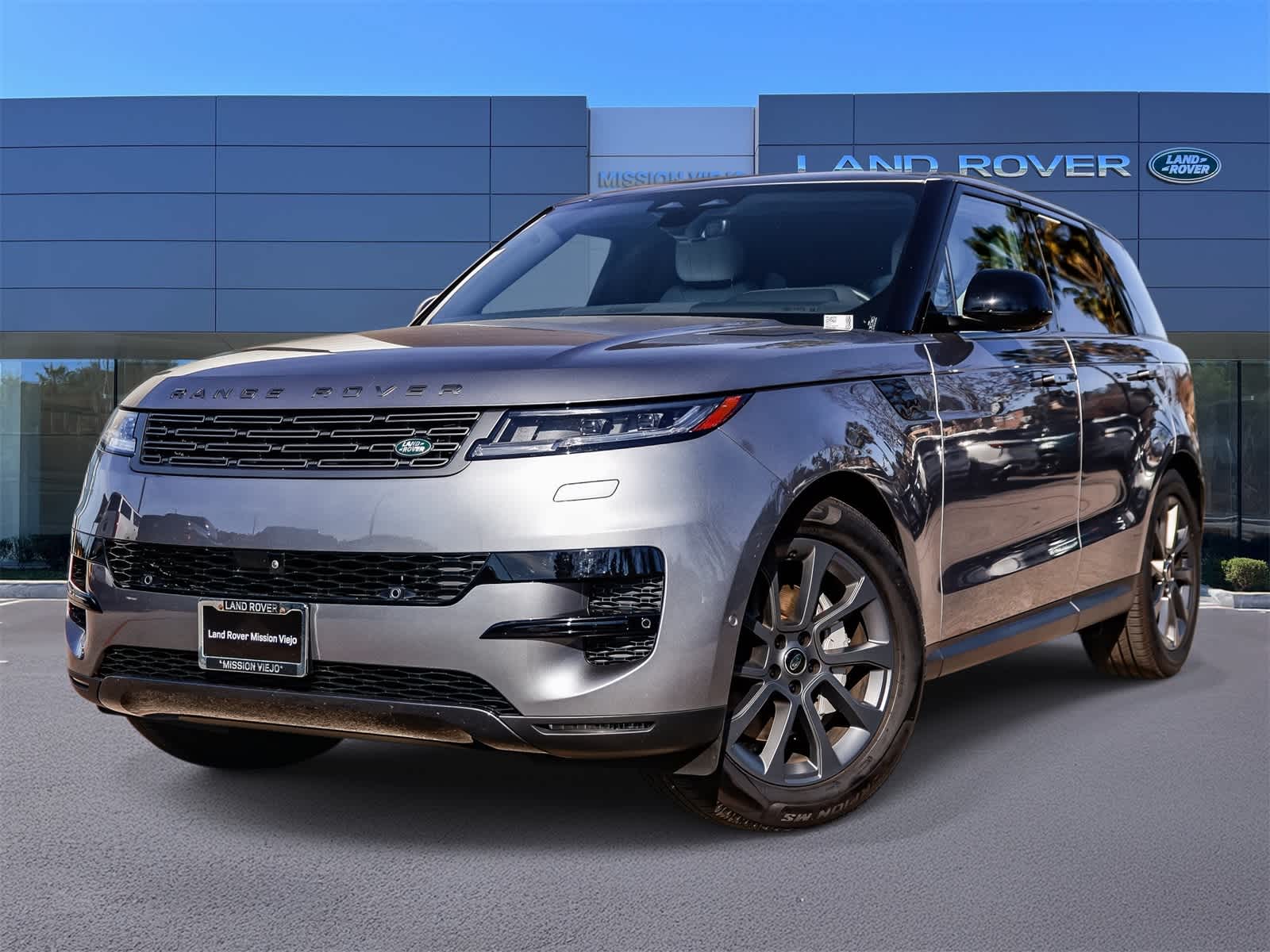 Thumbnail: 2025 Land Rover Range Rover Sport - 1