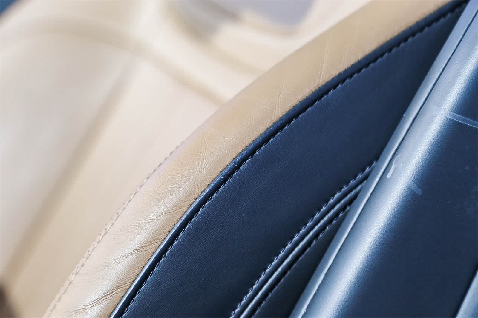 Thumbnail: 2023 Land Rover Range Rover Sport - 23