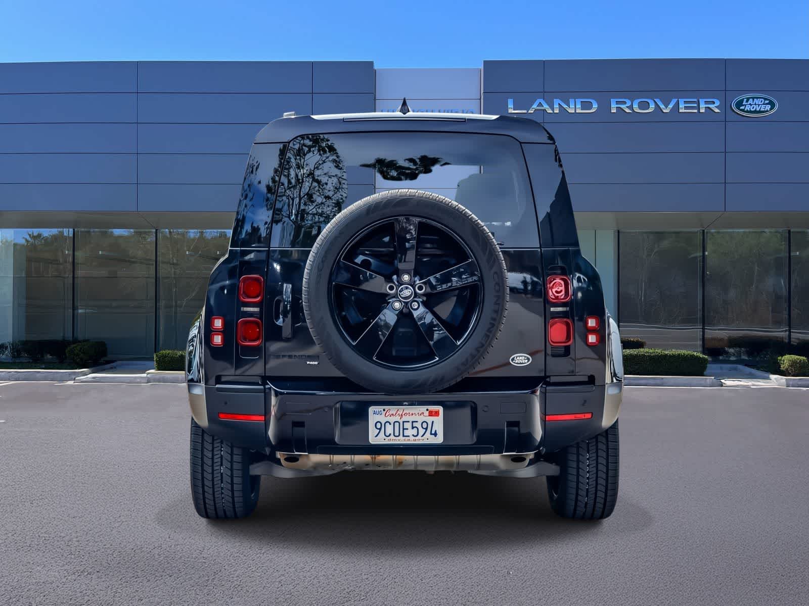 Thumbnail: 2023 Land Rover Defender - 5