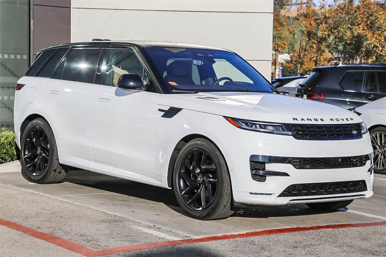 Thumbnail: 2023 Land Rover Range Rover Sport - 3