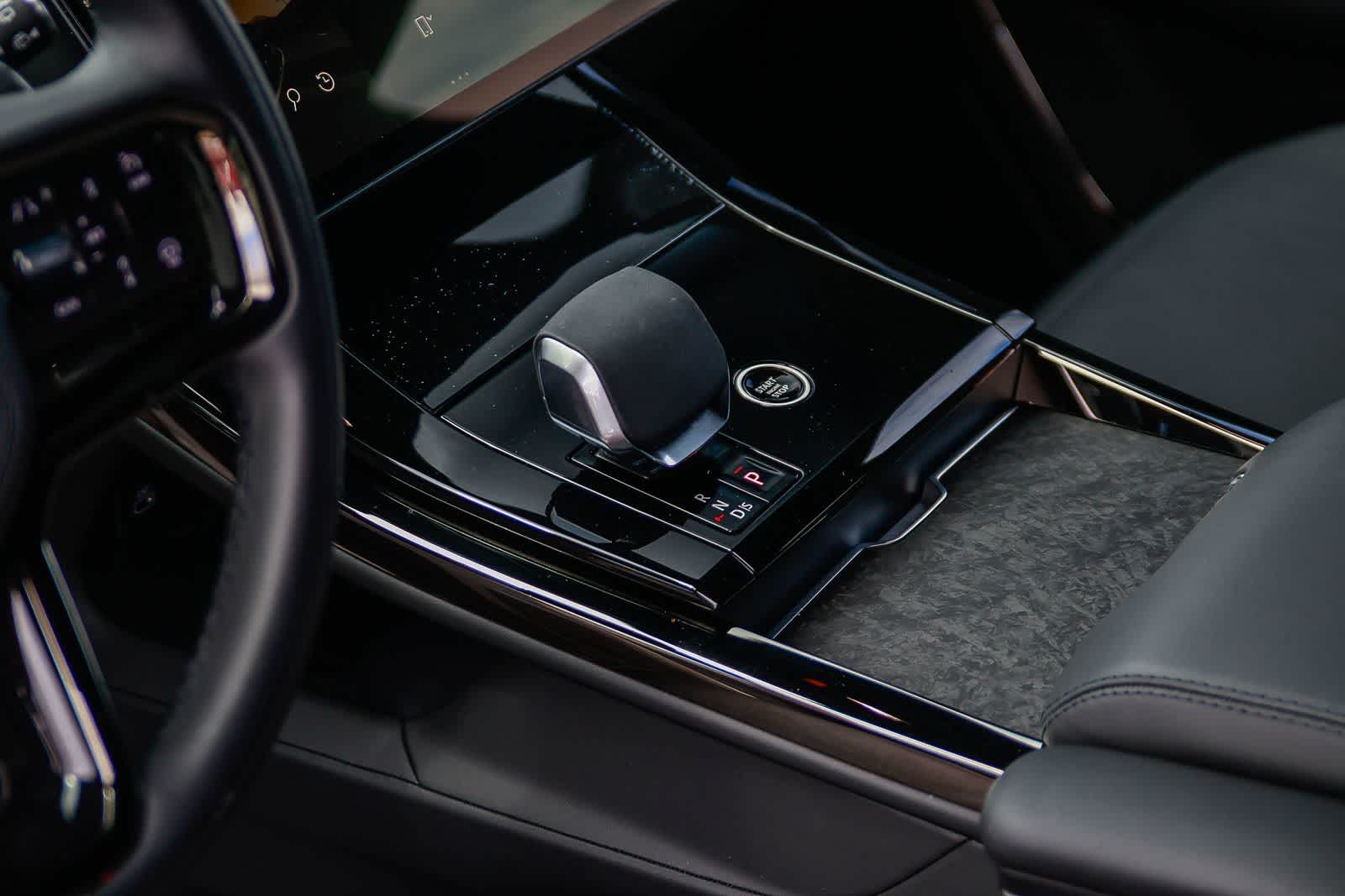 Thumbnail: 2024 Land Rover Range Rover Sport - 20