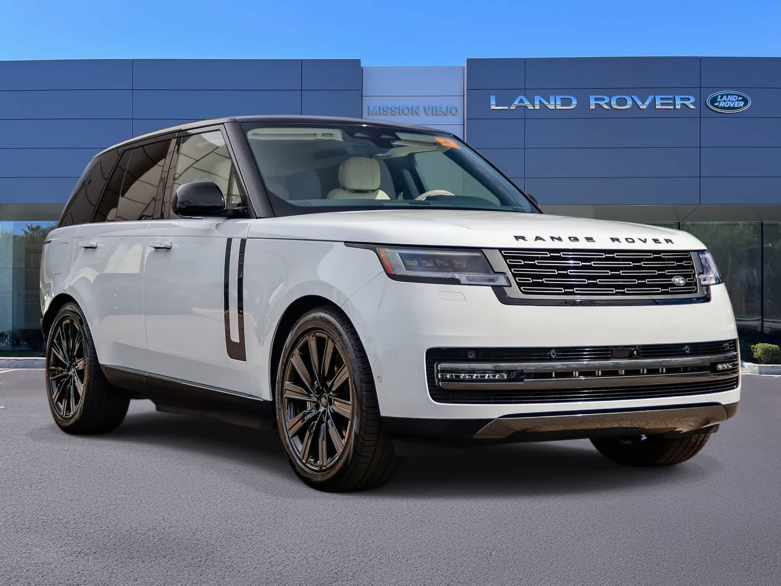 Thumbnail: 2026 Land Rover Range Rover - 3