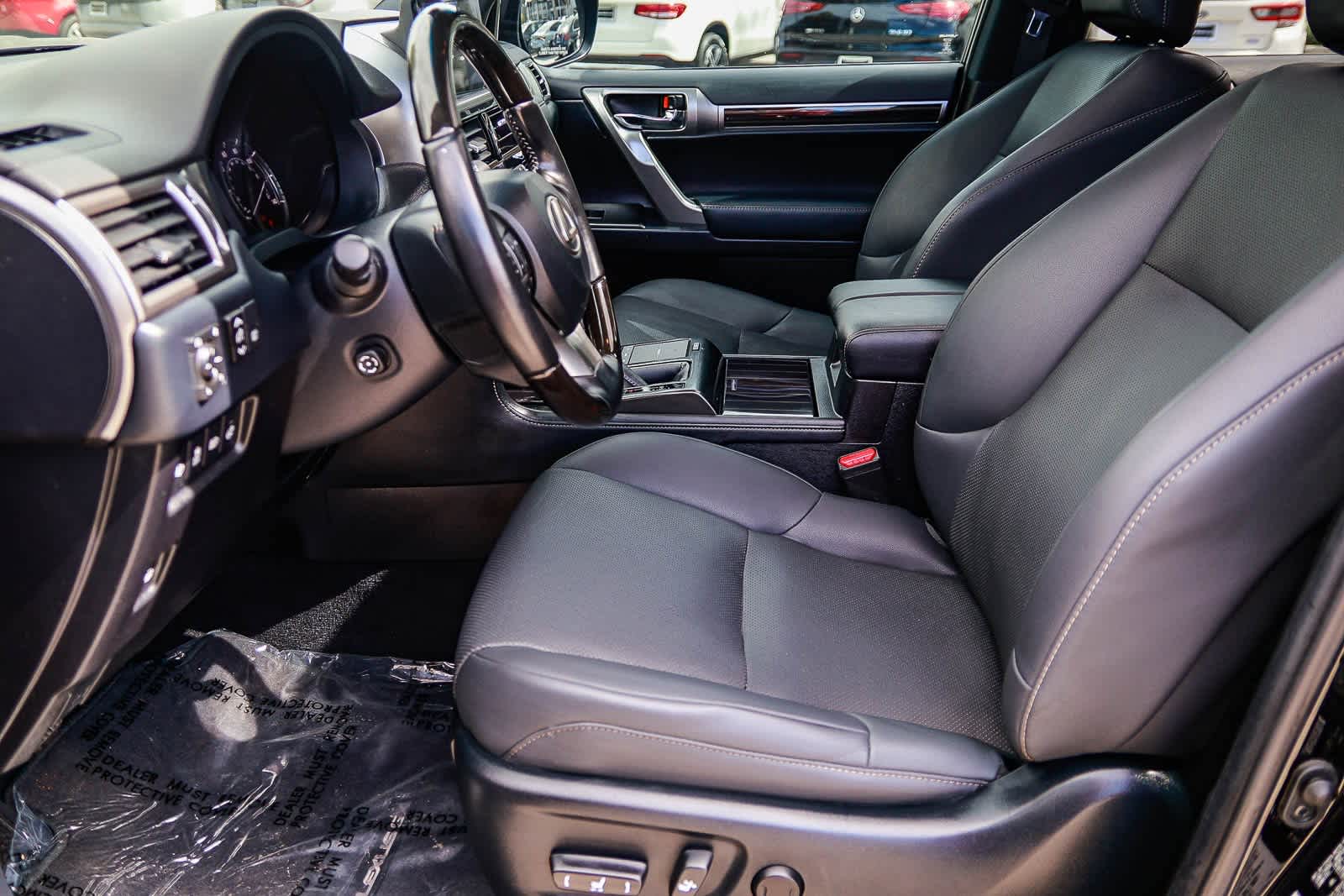 Thumbnail: 2022 Lexus GX - 19