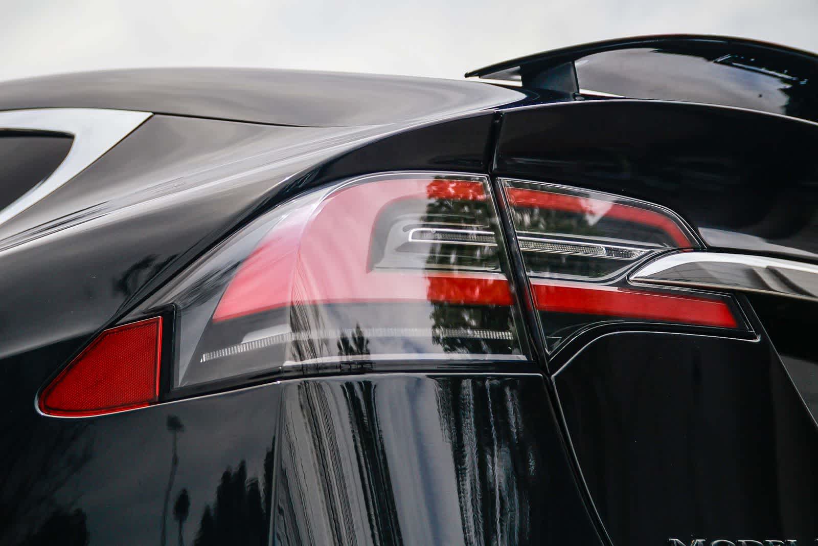 Thumbnail: 2017 Tesla Model X - 7