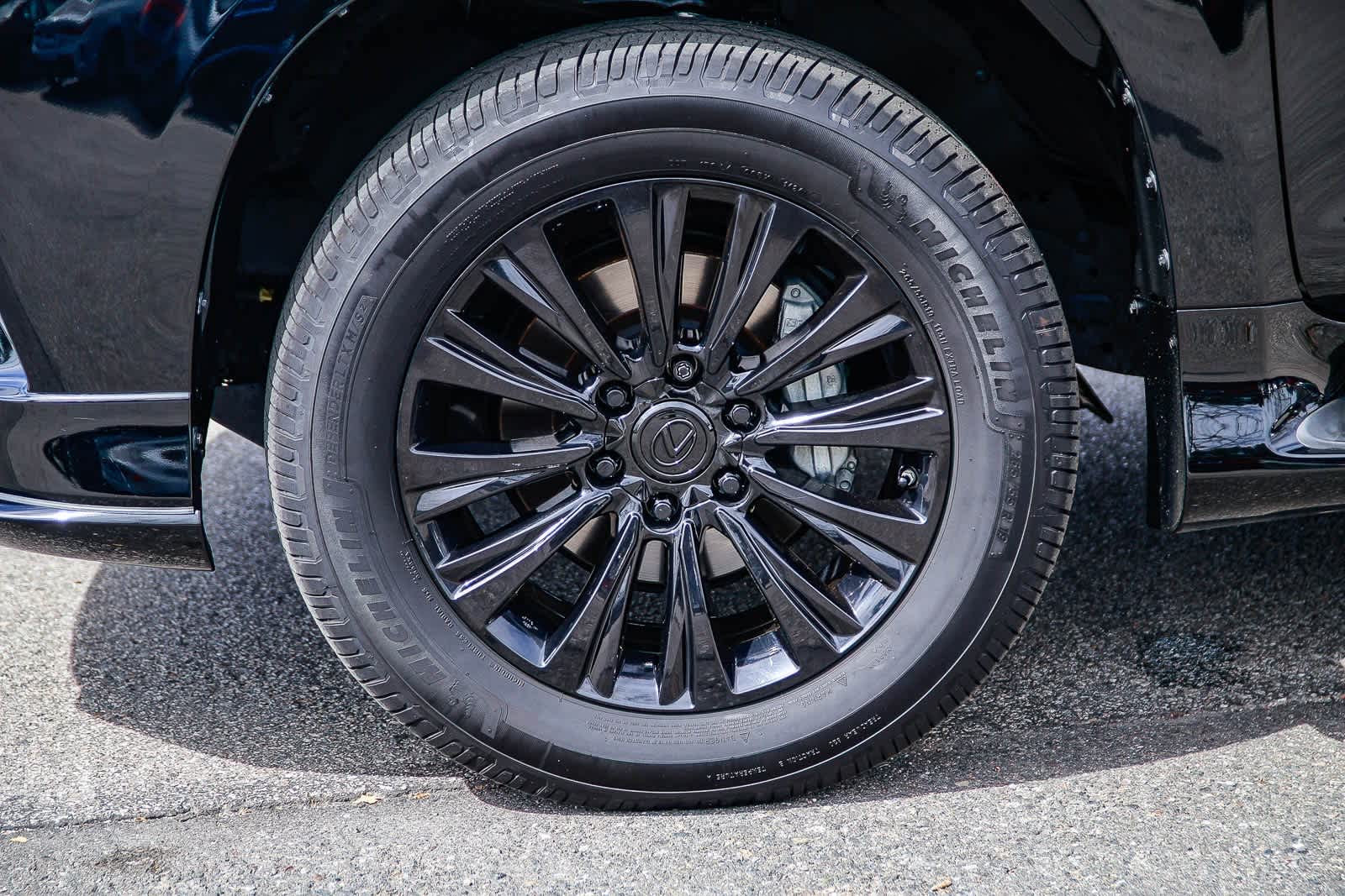 Thumbnail: 2022 Lexus GX - 9